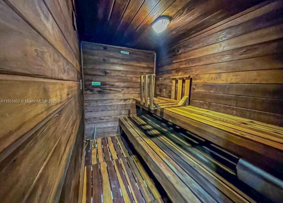 Photo of 2030 Ocean Dr  #1802, Hallandale Beach, Florida, 33009 - DRY SAUNA