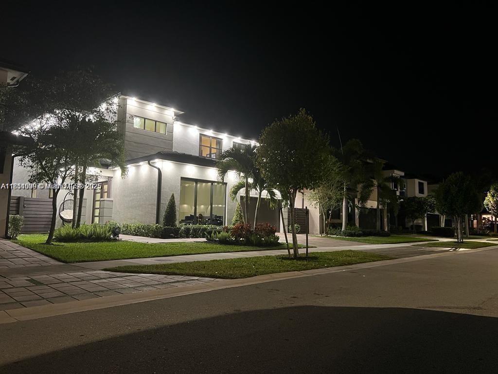 See details 8814 5 / 4 3135 sq. ft. $ 2025-08-04 0 Photo