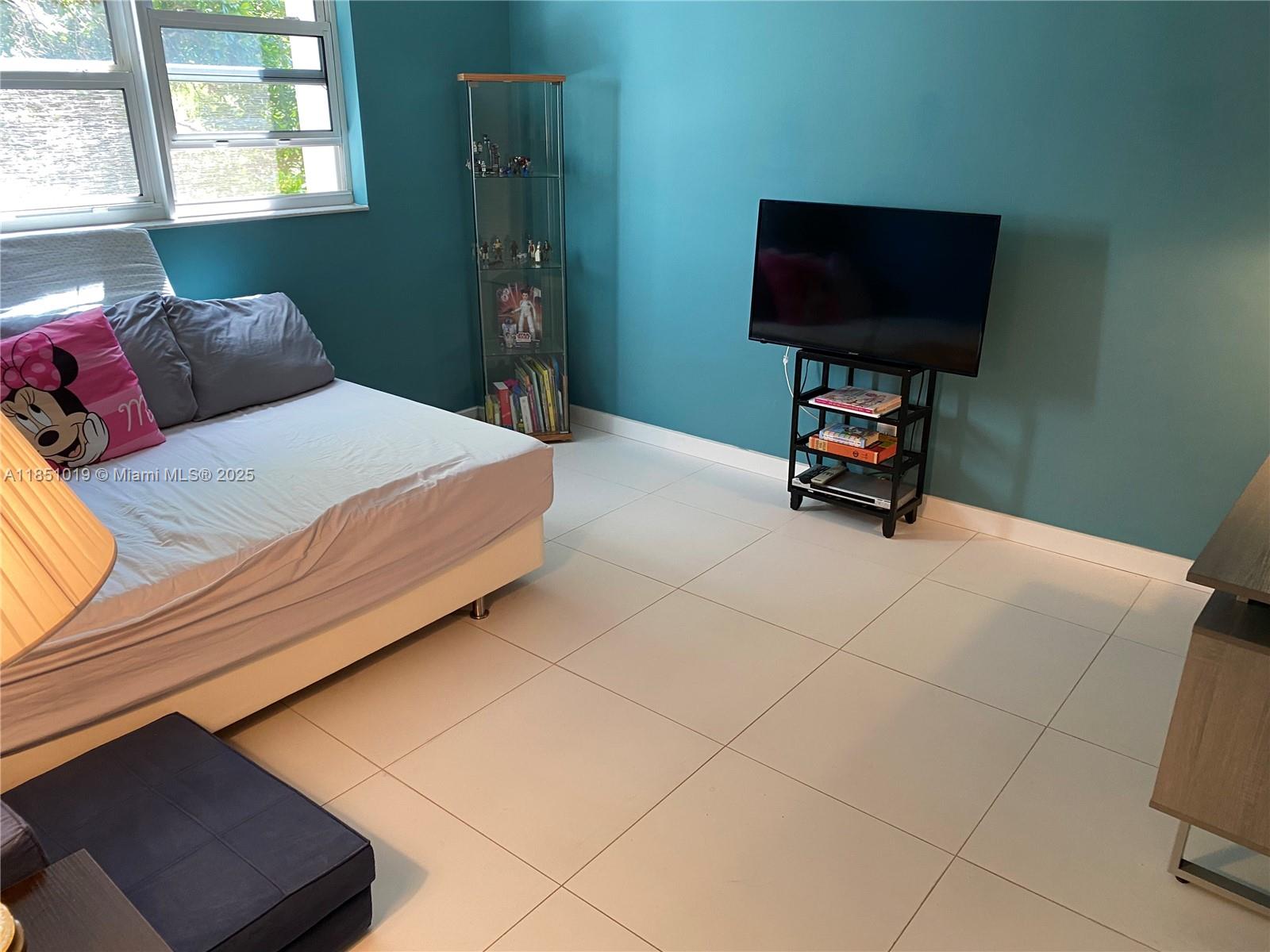 Photo of 610 12th Ave  #308, Hallandale Beach, Florida, 33009 - 