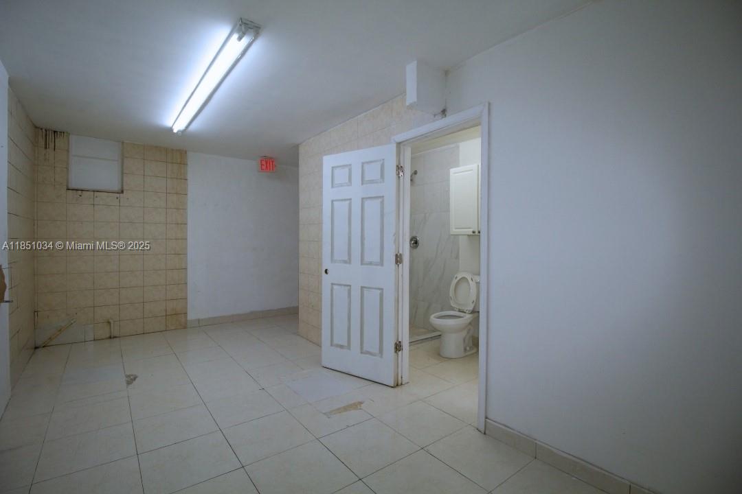 See details / sq. ft. $ 2025-08-01 0 Photo