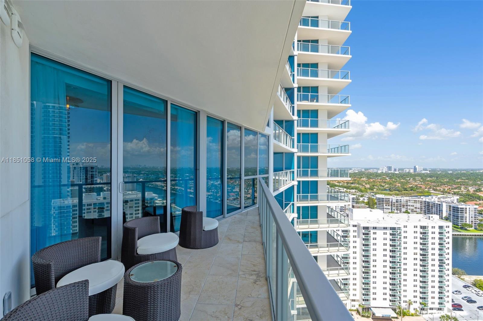 Photo of 3101 Ocean Dr  #2605, Hollywood, Florida, 33019 - 