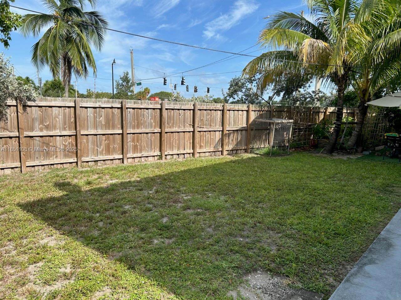 See details / 3897 sq. ft. $ 2025-08-01 0 Photo