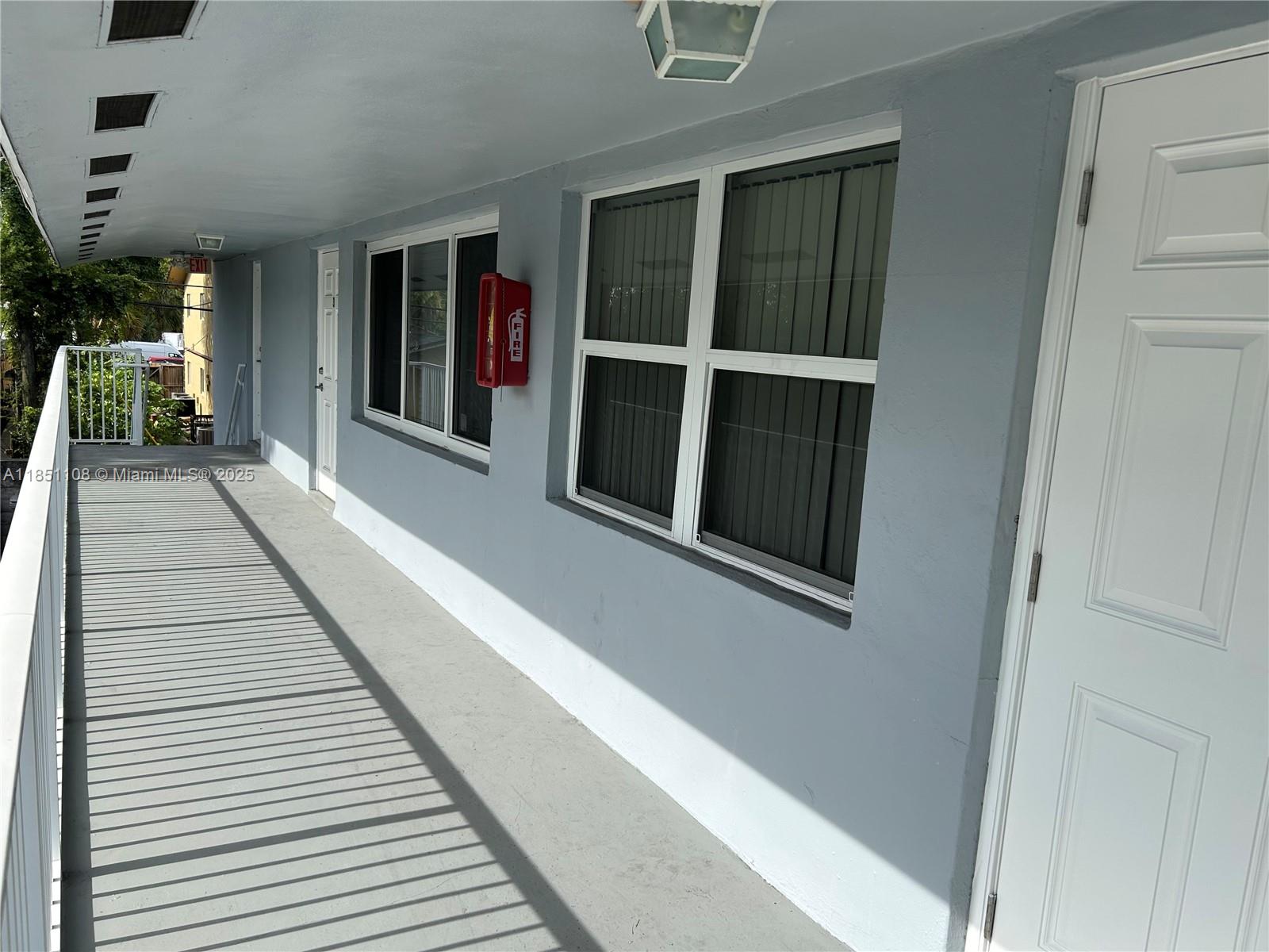 See details / 3897 sq. ft. $ 2025-08-01 0 Photo