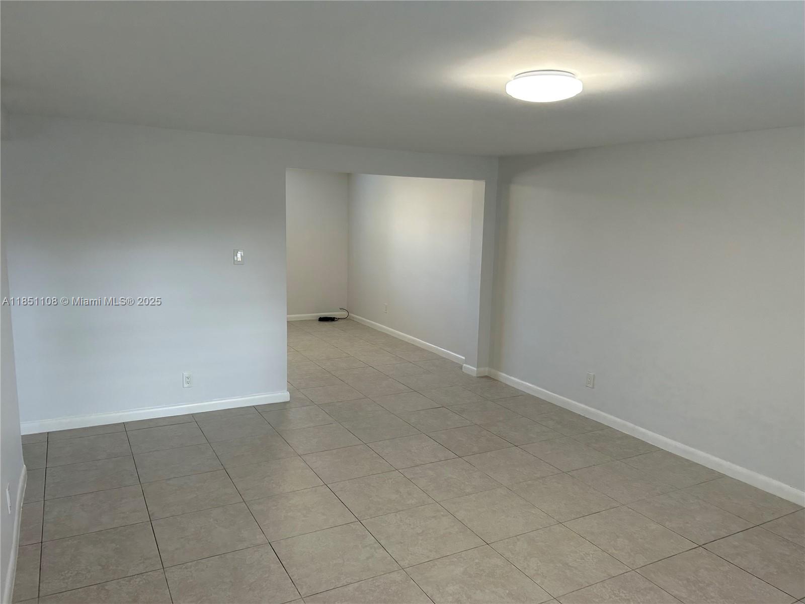 See details / 3897 sq. ft. $ 2025-08-01 0 Photo