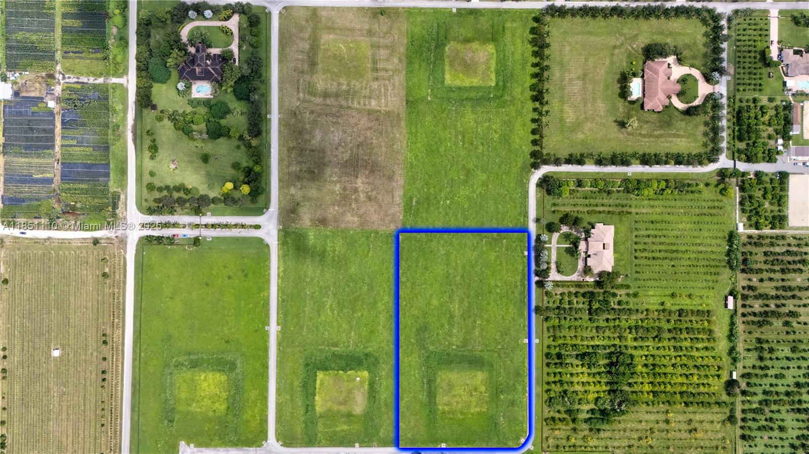 See details / sq. ft. $ 2025-08-01 0 Photo