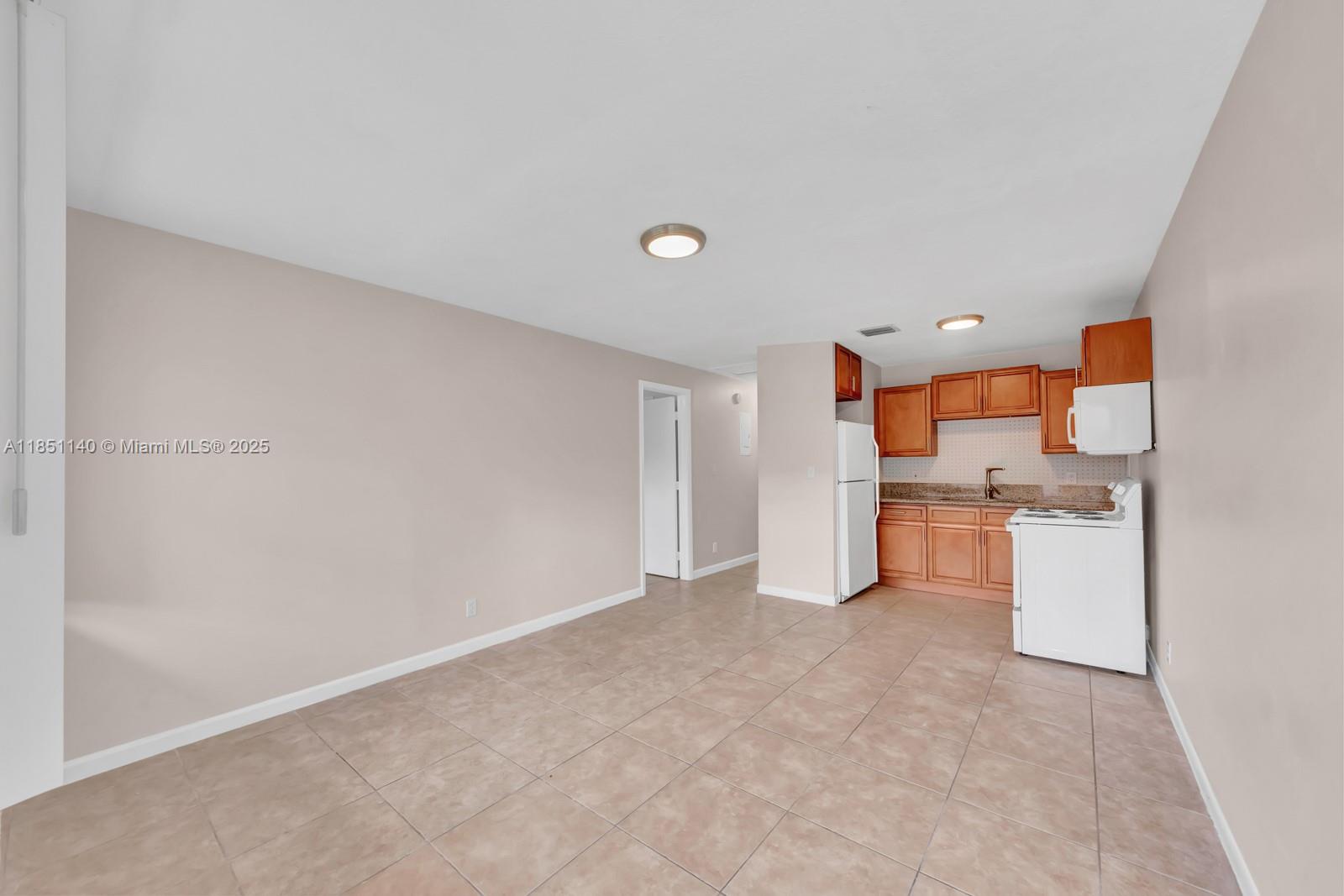 Ver detalles / 2099 sq. ft. $ 2025-08-01 0 foto
