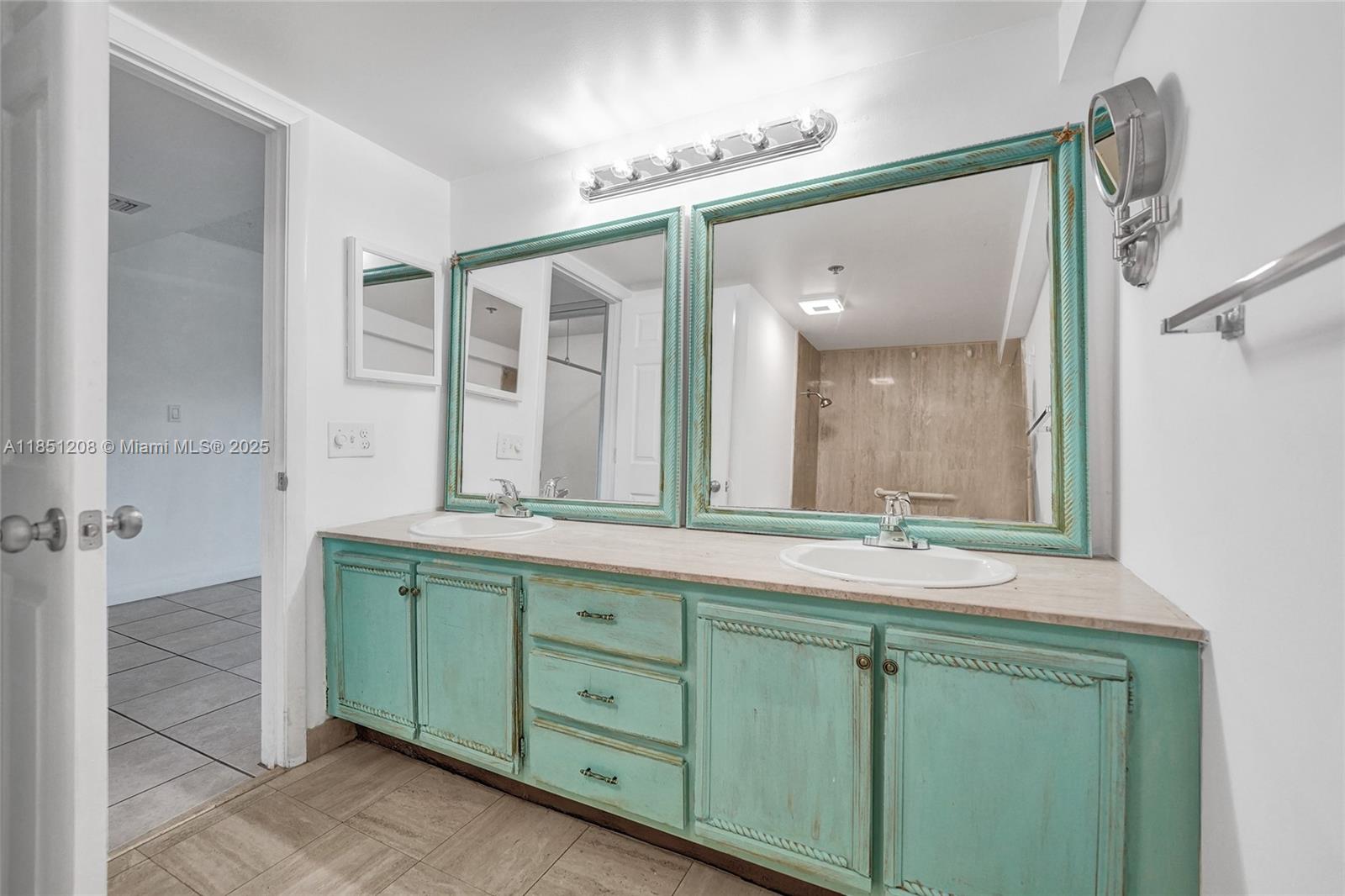 Photo of 1201 Ocean Dr  #201N, Hollywood, Florida, 33019 - 