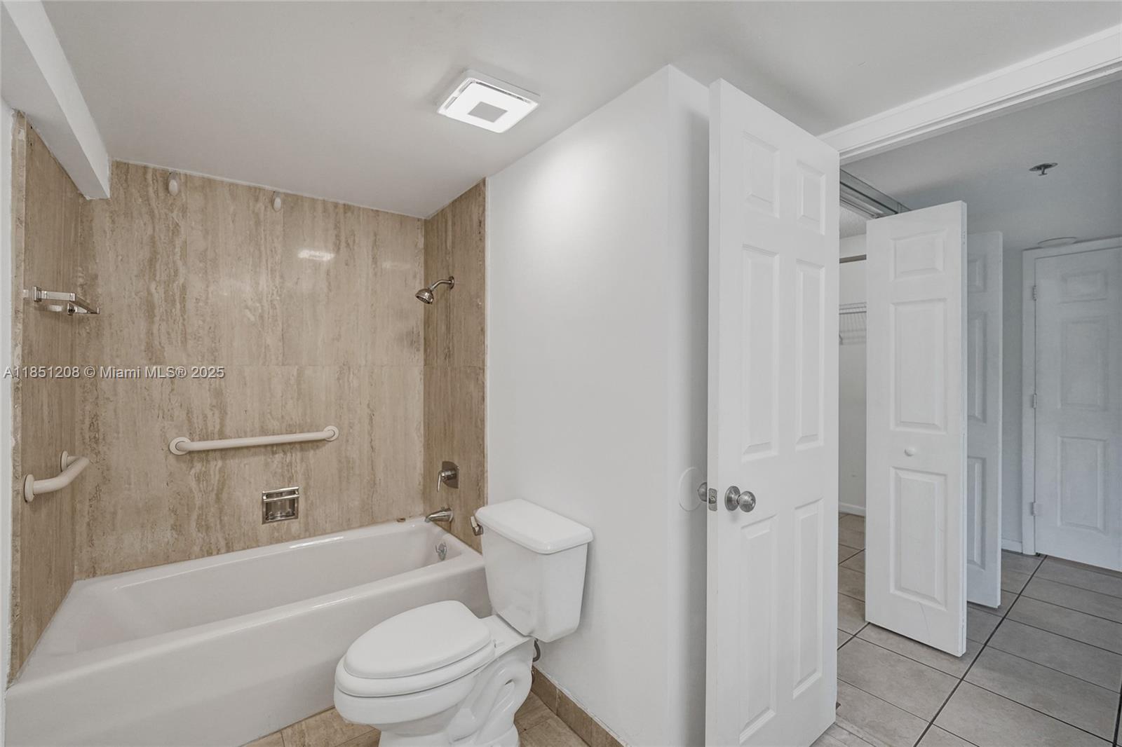 Photo of 1201 Ocean Dr  #201N, Hollywood, Florida, 33019 - 