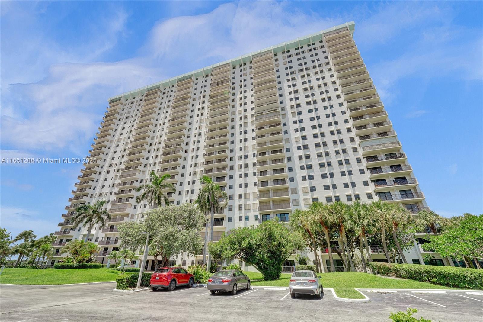 Photo of 1201 Ocean Dr  #201N, Hollywood, Florida, 33019 - 