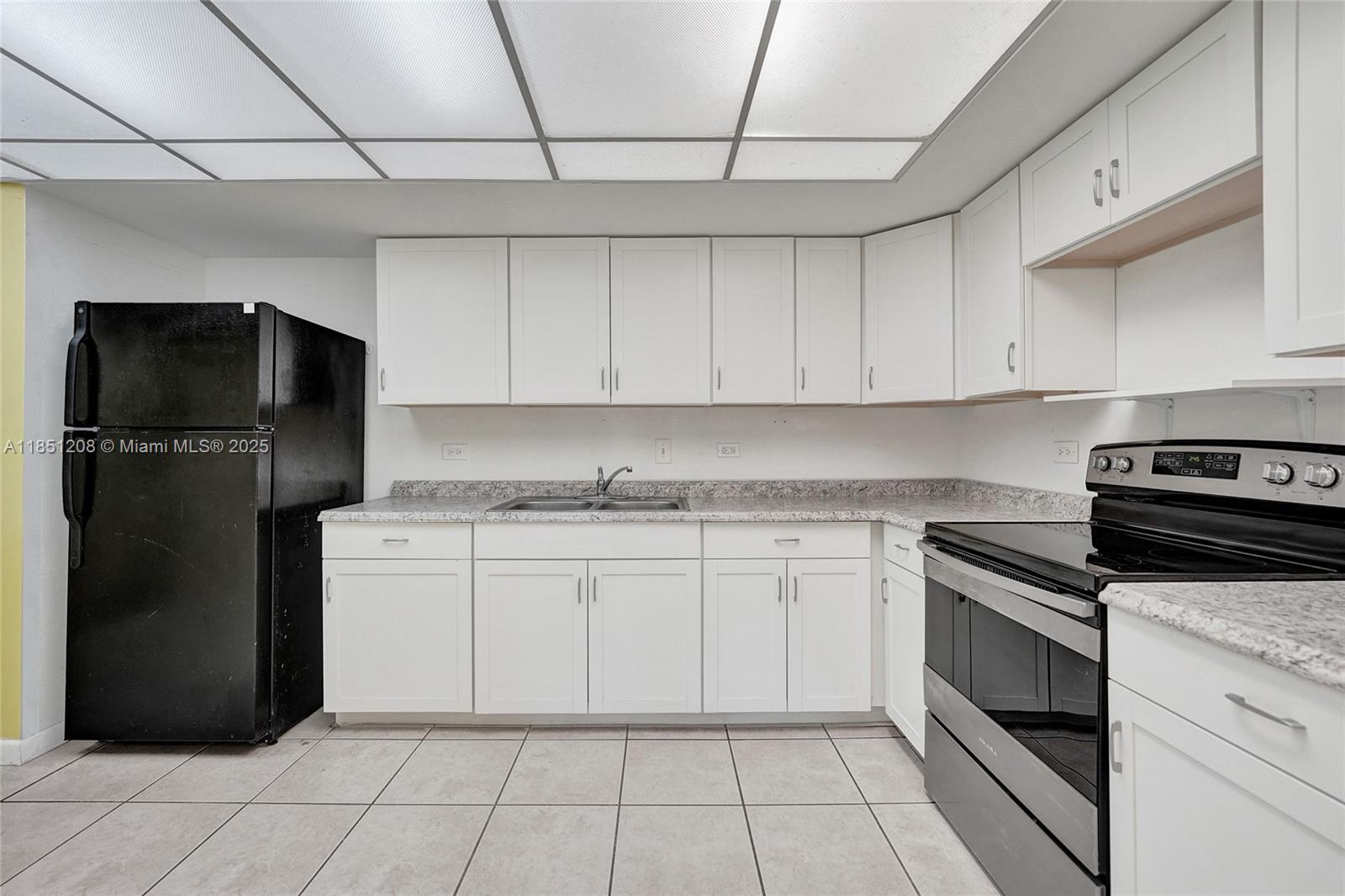 Photo of 1201 Ocean Dr  #201N, Hollywood, Florida, 33019 - 