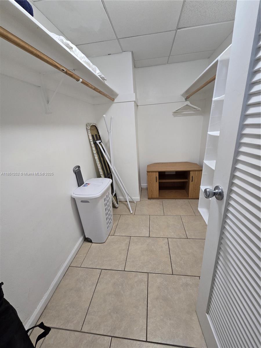 Photo of 3901 Ocean Dr  #5C, Hollywood, Florida, 33019 - 