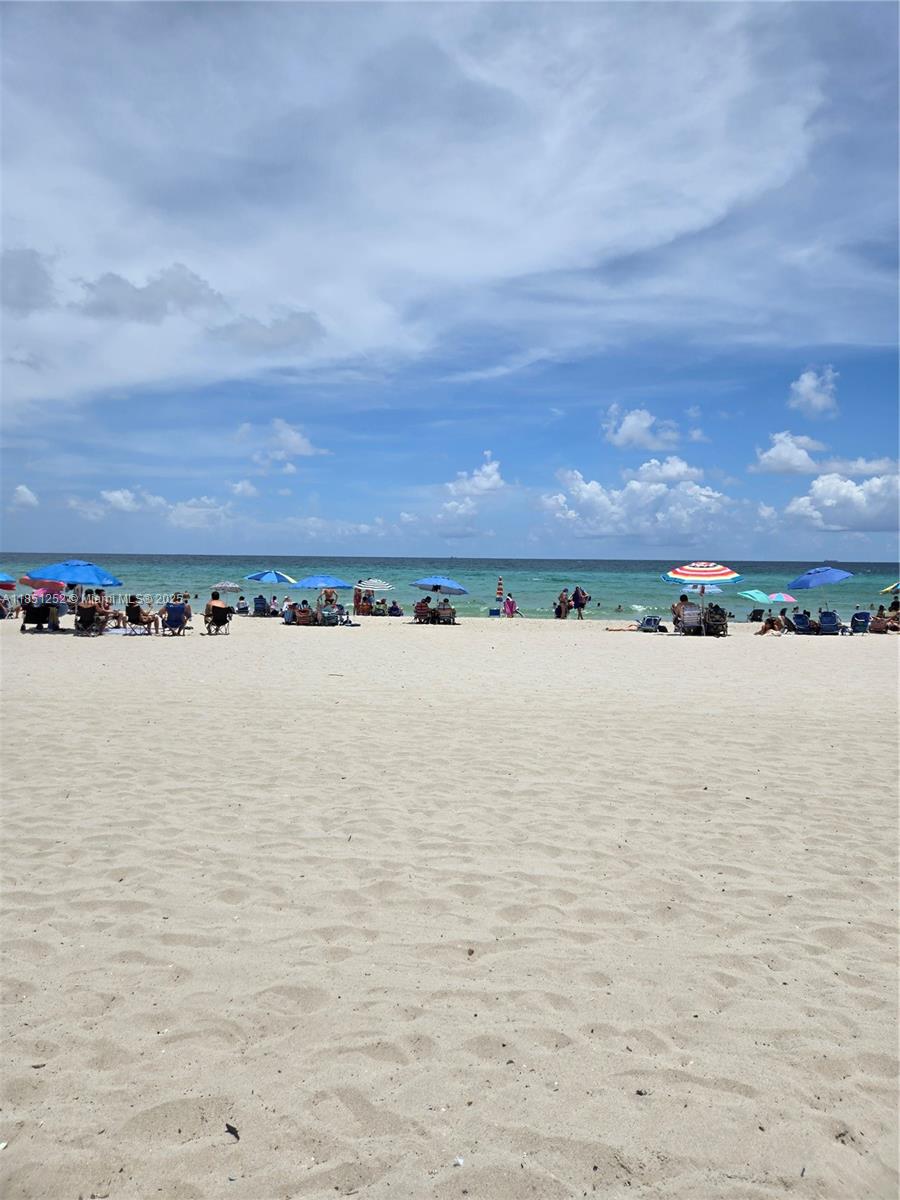 Photo of 3901 Ocean Dr  #5C, Hollywood, Florida, 33019 - 
