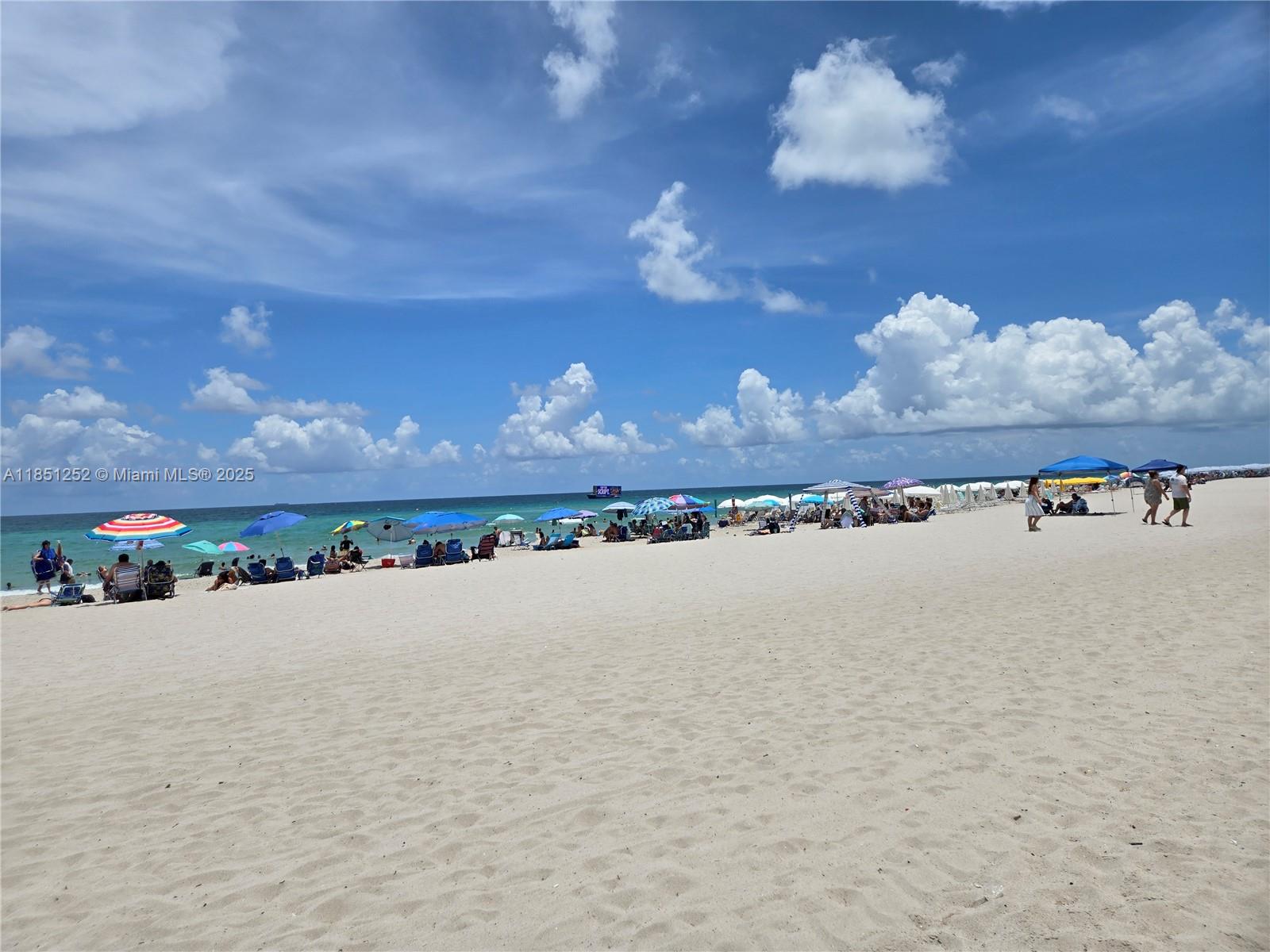 Photo of 3901 Ocean Dr  #5C, Hollywood, Florida, 33019 - 