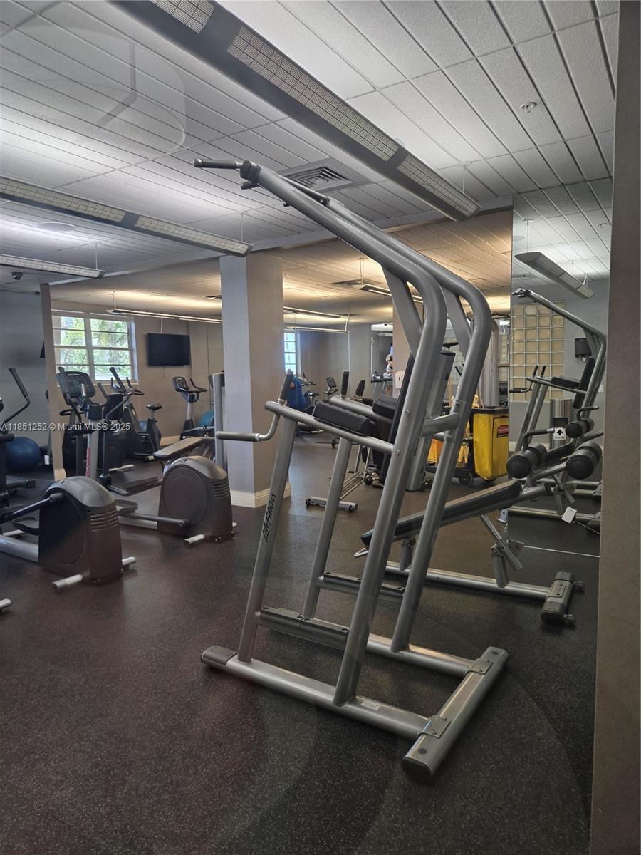 Photo of 3901 Ocean Dr  #5C, Hollywood, Florida, 33019 - 