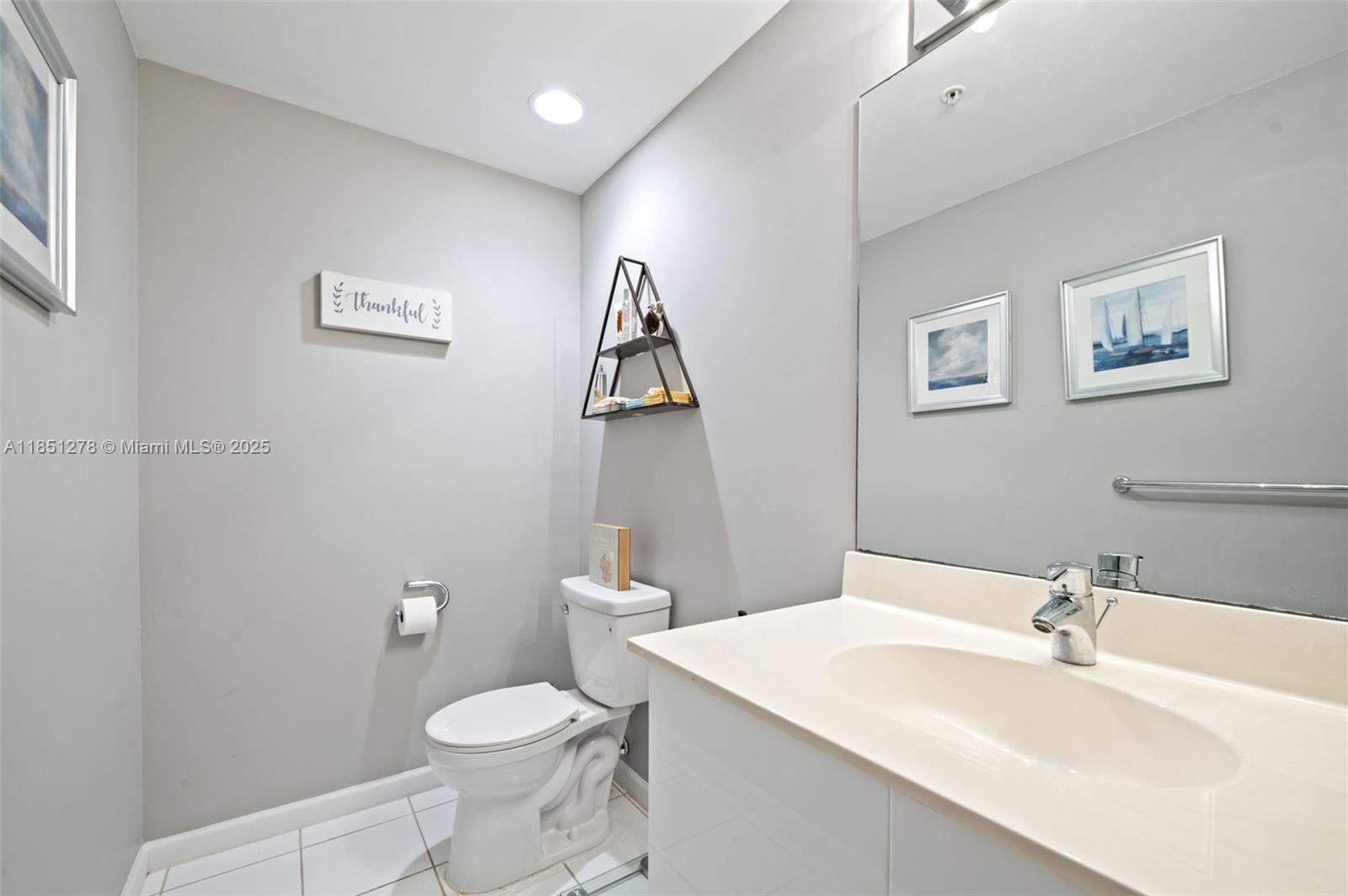 Photo of 3000 Ocean Dr  #102, Hollywood, Florida, 33019 - 