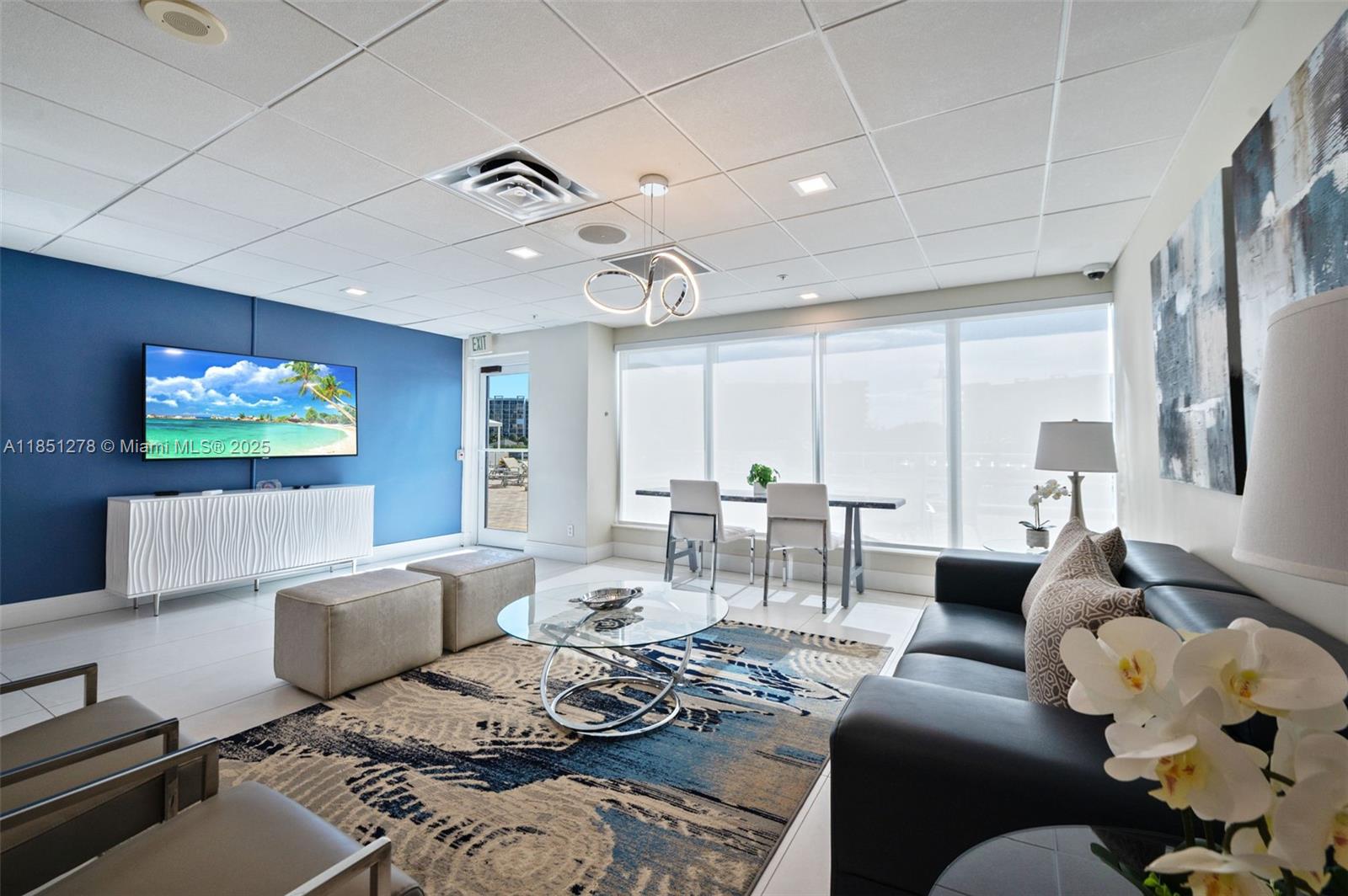 Photo of 3000 Ocean Dr  #102, Hollywood, Florida, 33019 - 