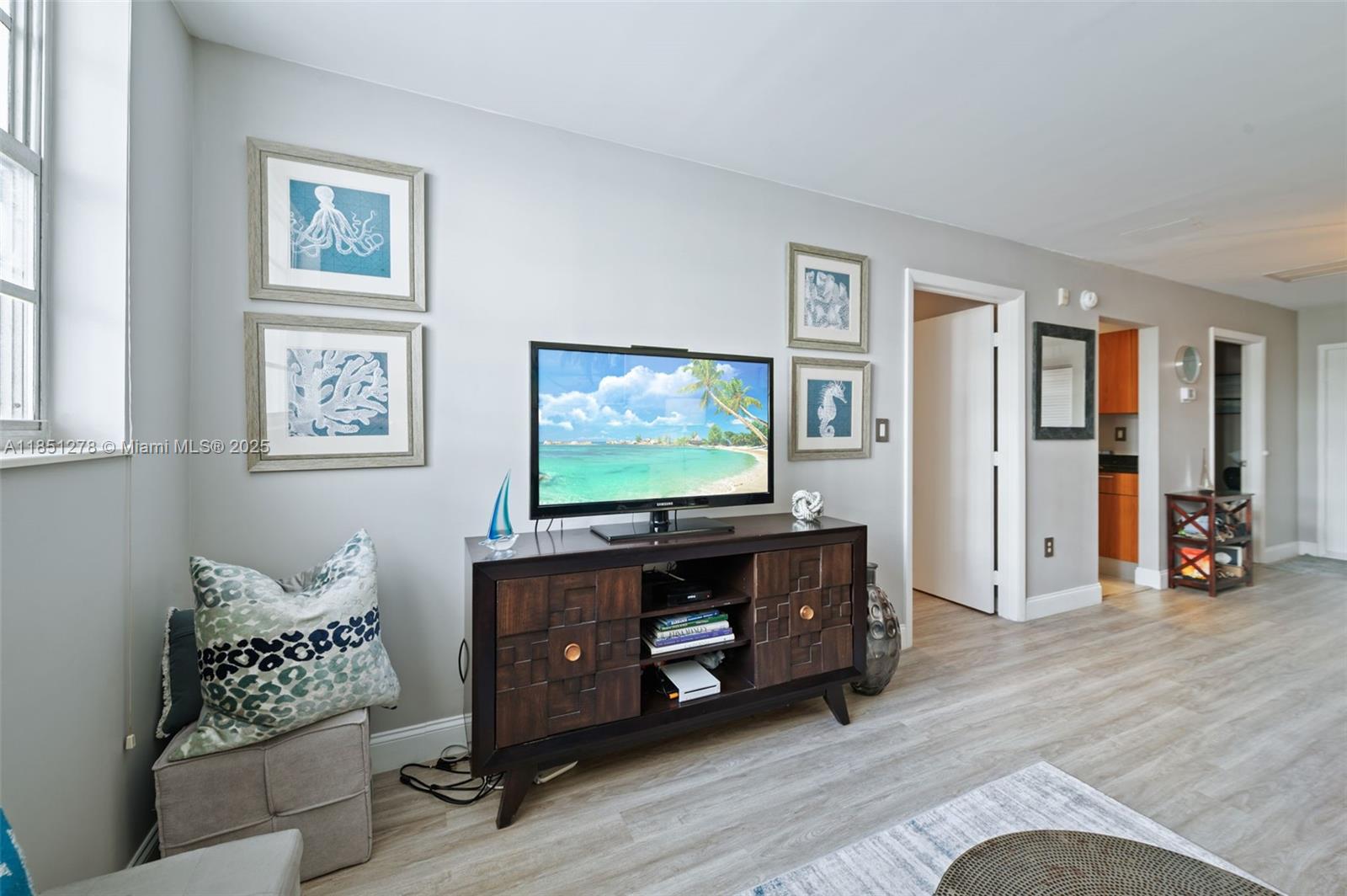 Photo of 3000 Ocean Dr  #102, Hollywood, Florida, 33019 - 