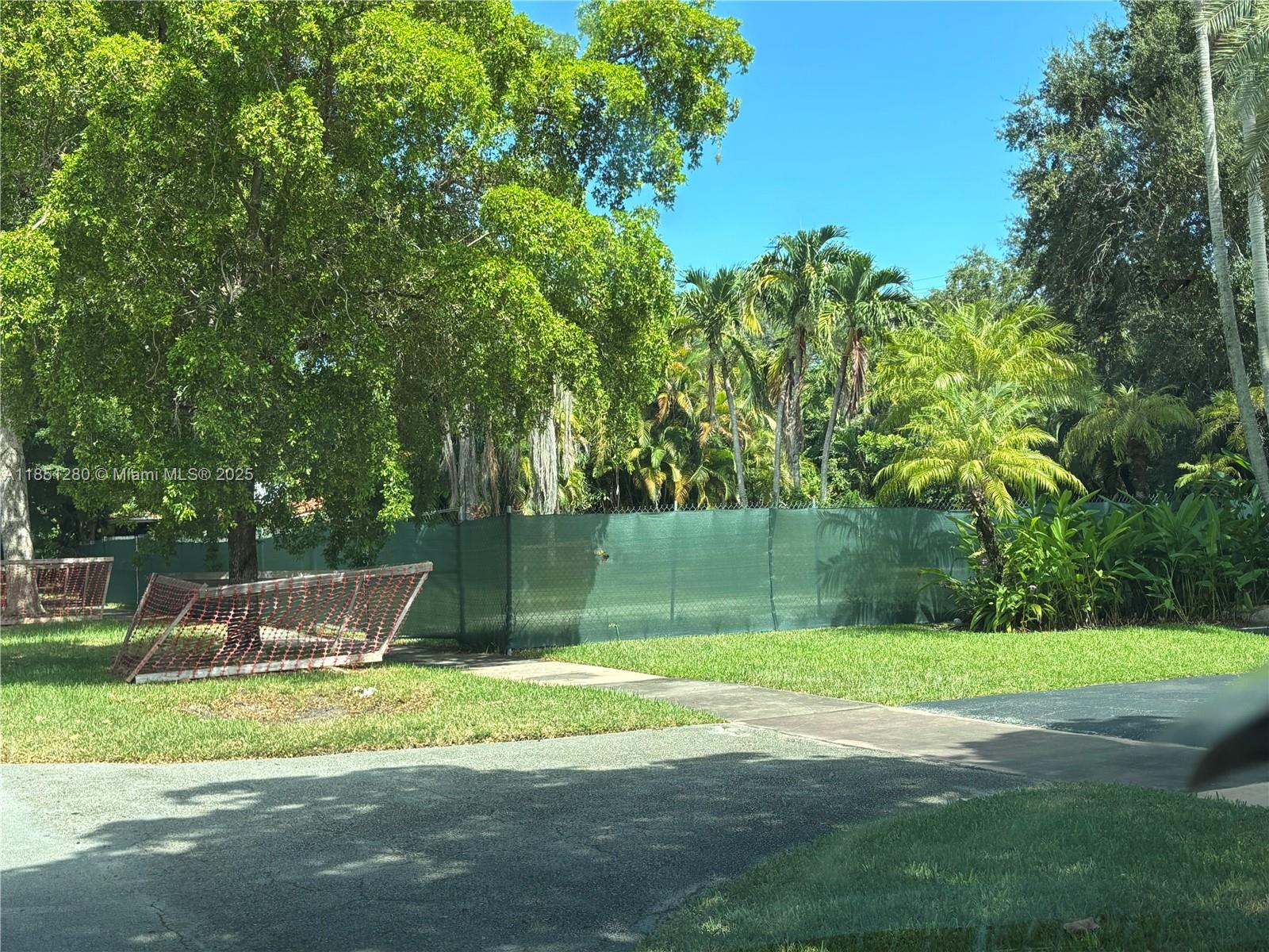 See details / sq. ft. $ 2025-08-01 0 Photo