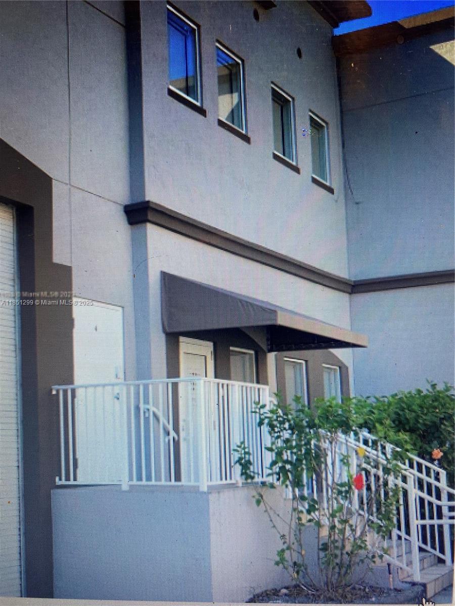 See details 4 / sq. ft. $ 2025-08-01 0 Photo