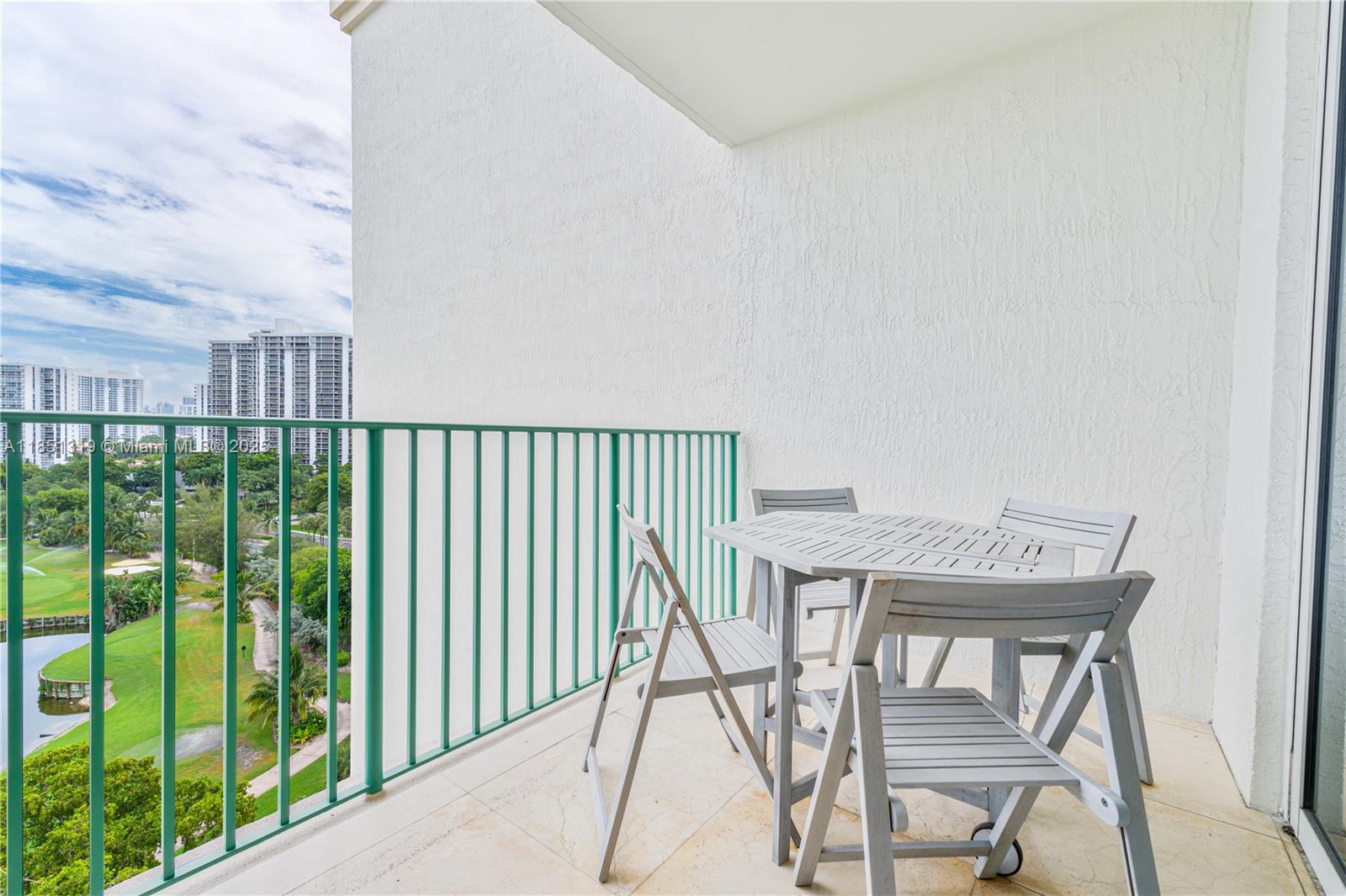 Photo of 20000 Country Club Dr #1114, Aventura, Florida, 33180 -