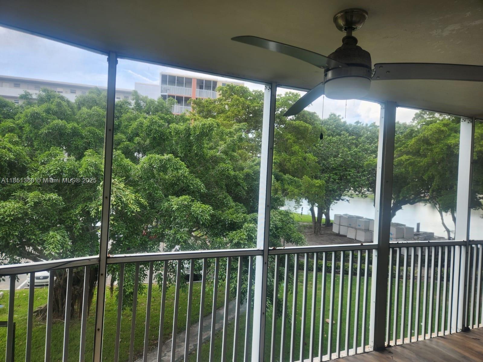 302-3 2 / 2 1674 sq. ft. $ 2025-08-02 0 foto