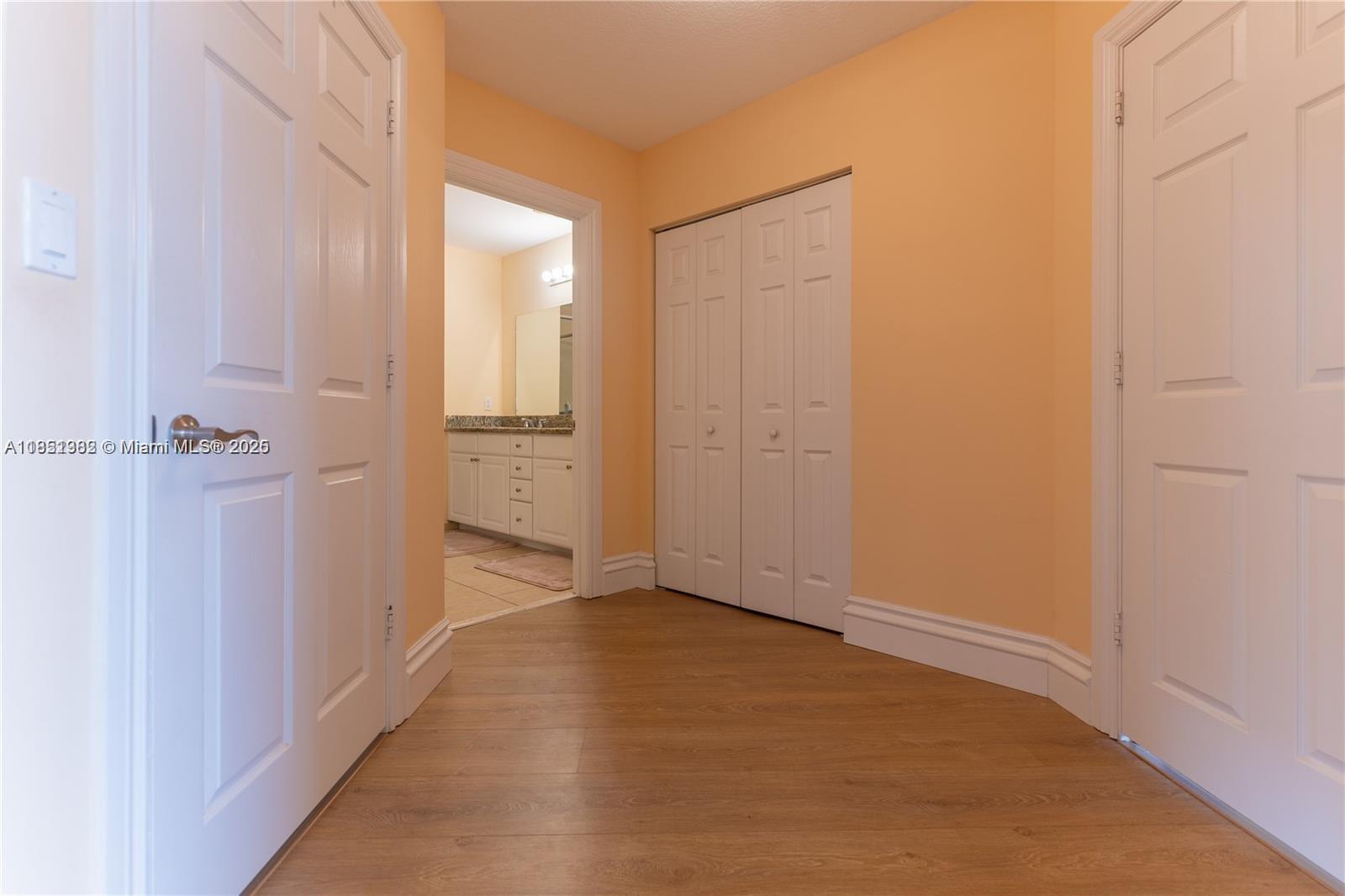 Photo of 3001 185th St  #710, Aventura, Florida, 33180 - 