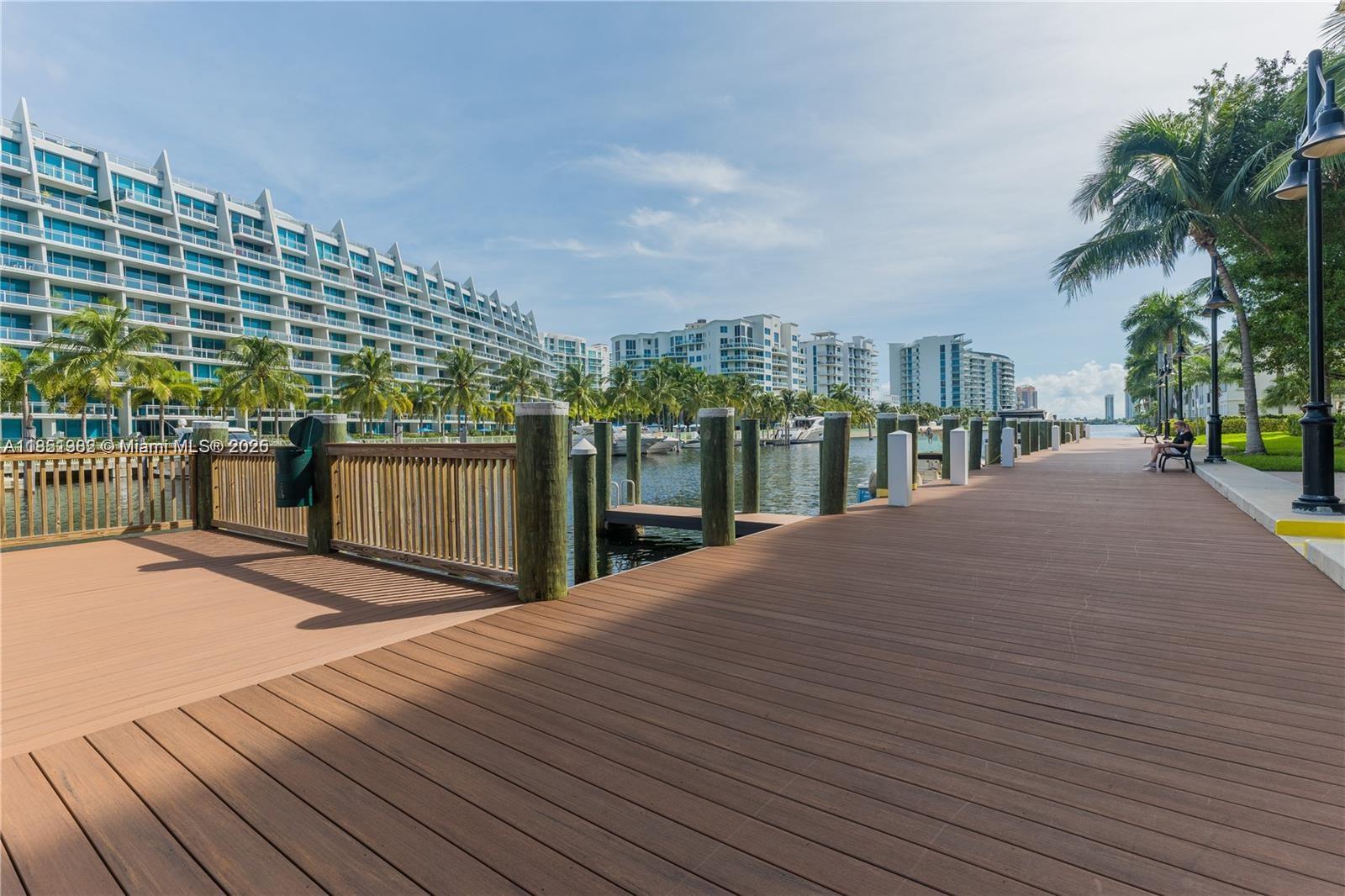 Photo of 3001 185th St  #710, Aventura, Florida, 33180 - 