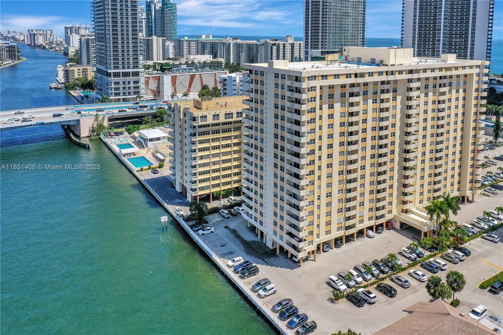 Photo of 1833 Ocean Dr  #511, Hallandale Beach, Florida, 33009 - 