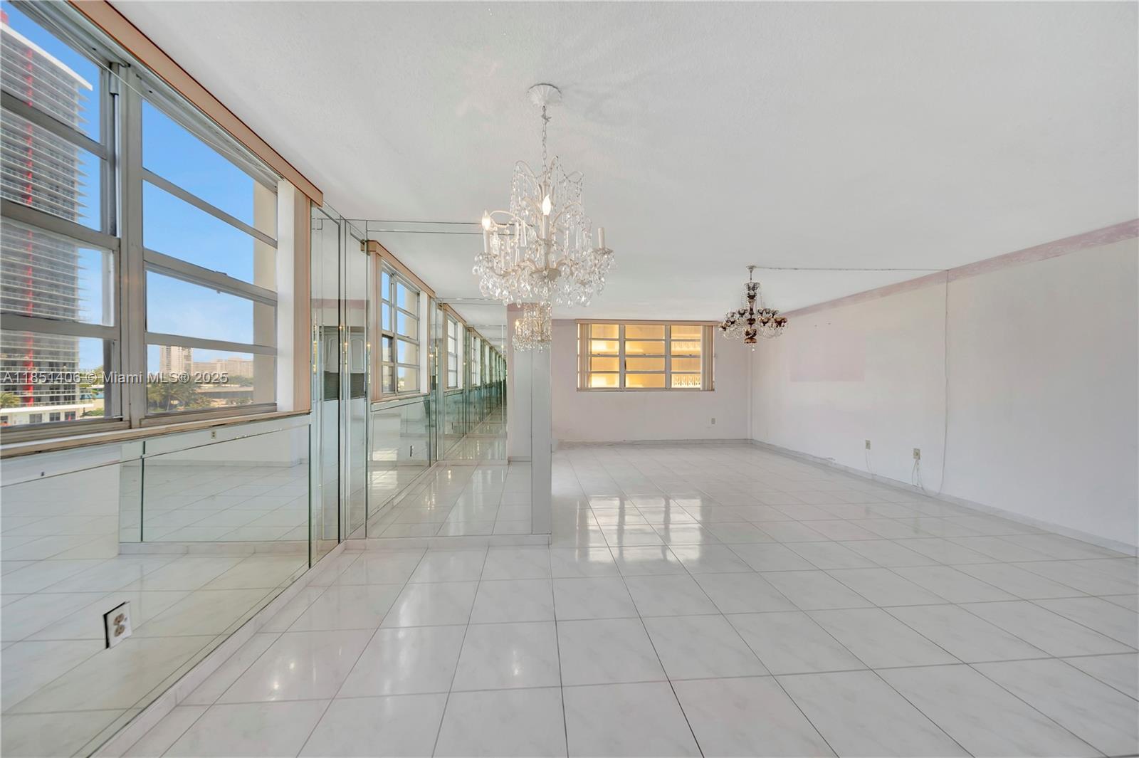 Photo of 1833 Ocean Dr #511, Hallandale Beach, Florida, 33009 -