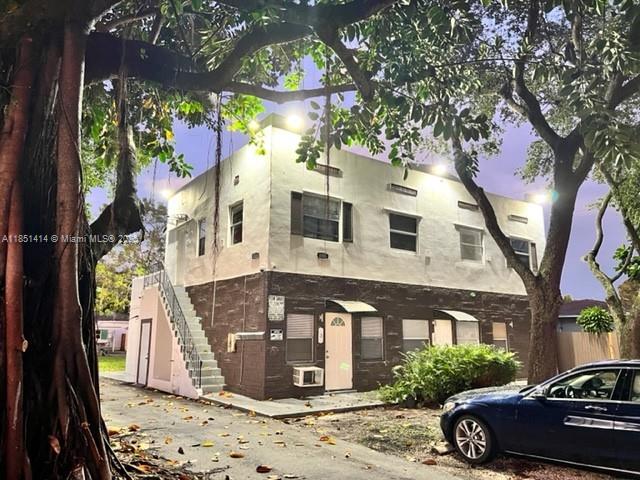 See details / 2887 sq. ft. $ 2025-08-02 0 Photo