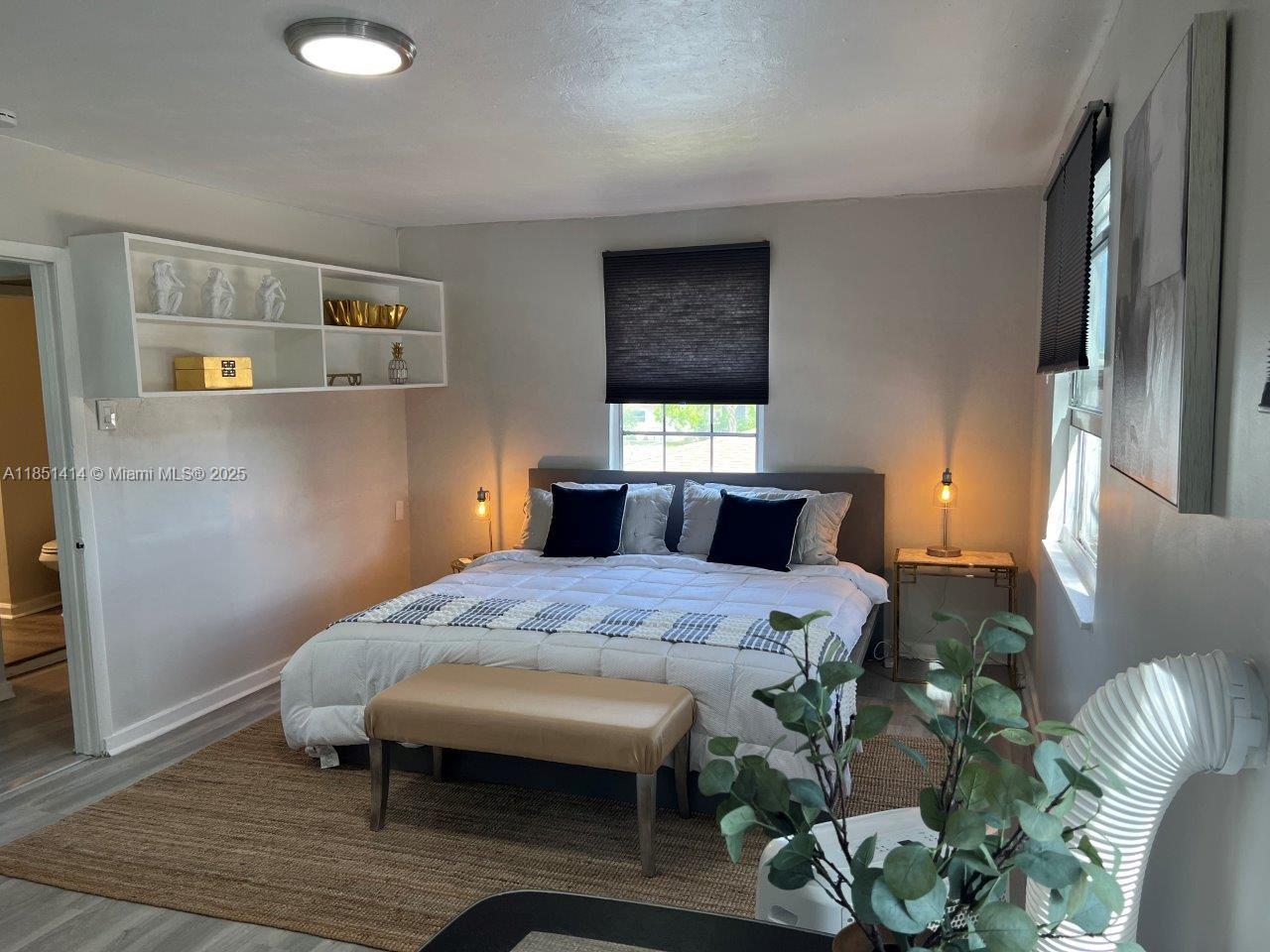 See details / 2887 sq. ft. $ 2025-08-02 0 Photo
