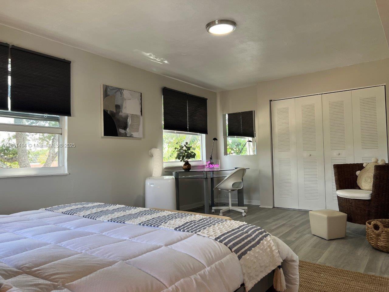 See details / 2887 sq. ft. $ 2025-08-02 0 Photo