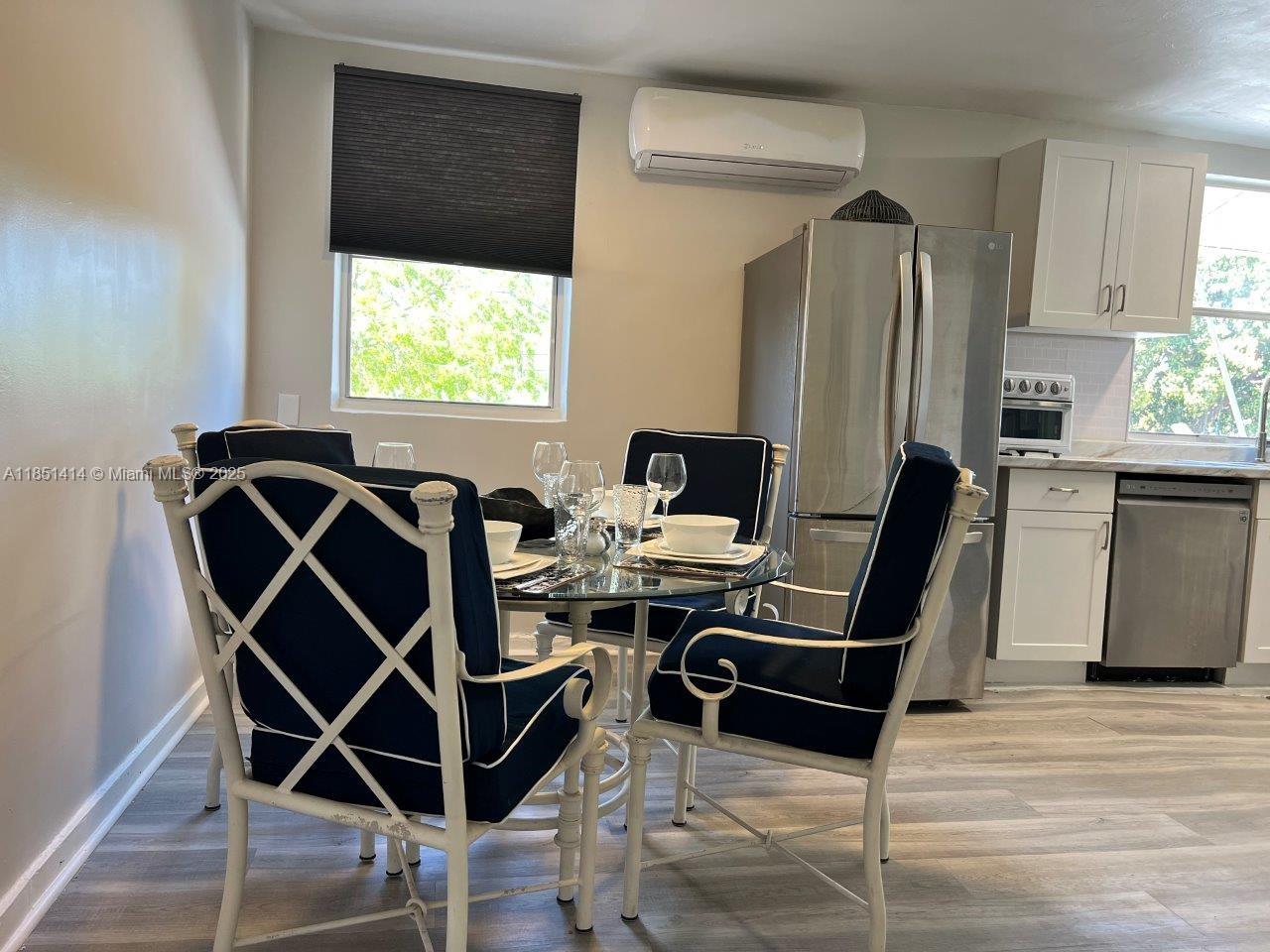 See details / 2887 sq. ft. $ 2025-08-02 0 Photo