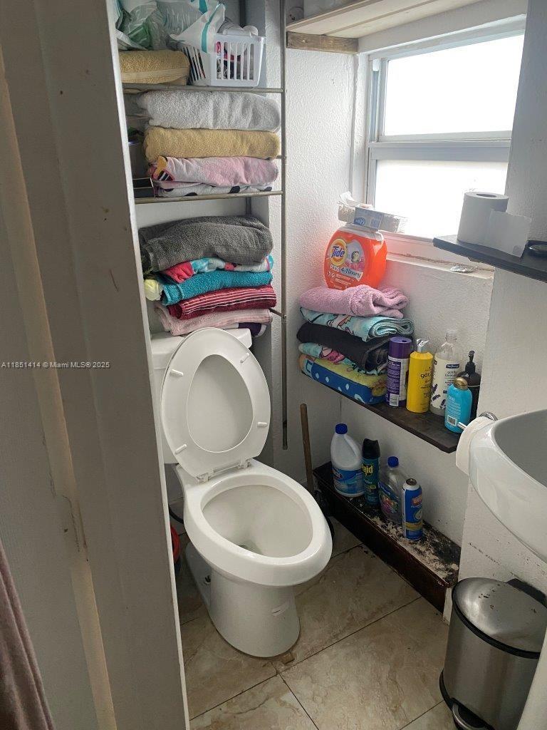 See details / 2887 sq. ft. $ 2025-08-02 0 Photo