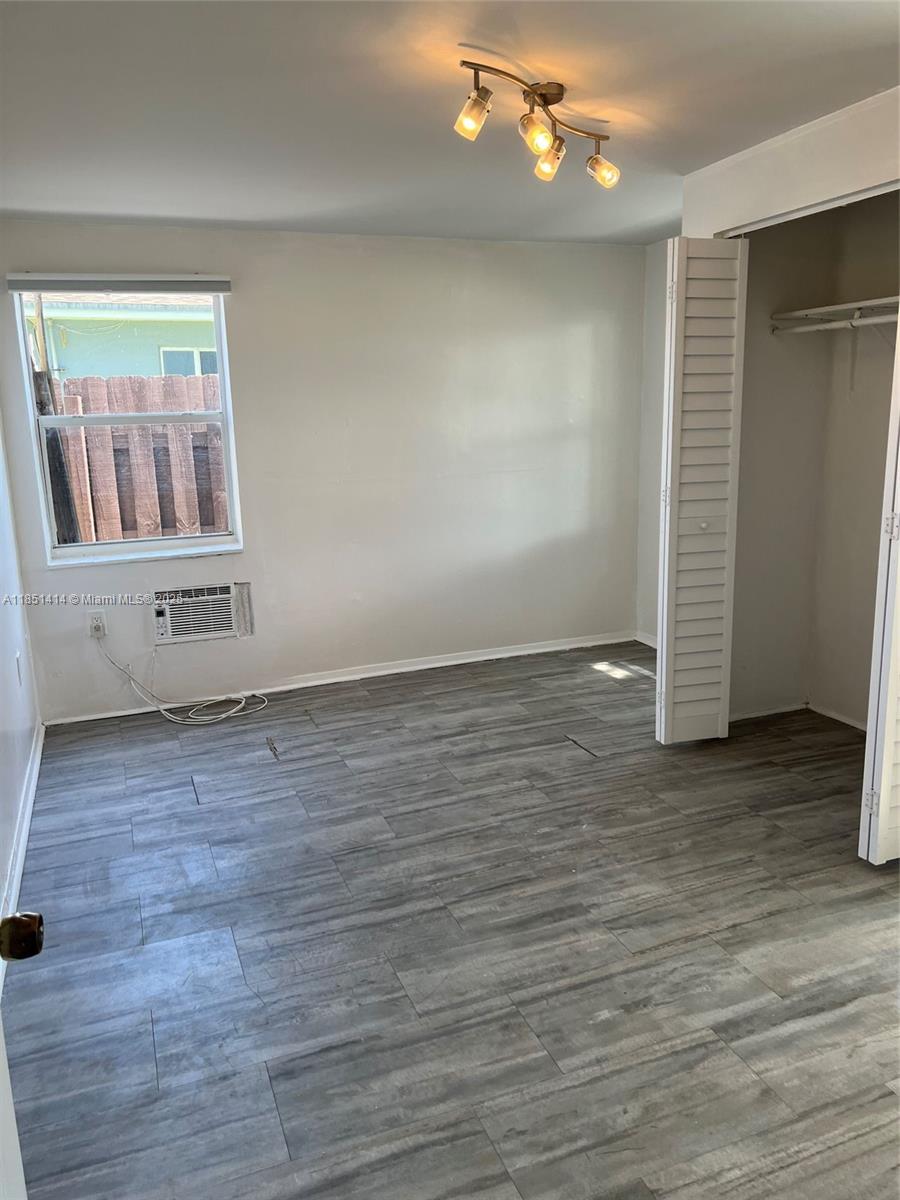 See details / 2887 sq. ft. $ 2025-08-02 0 Photo