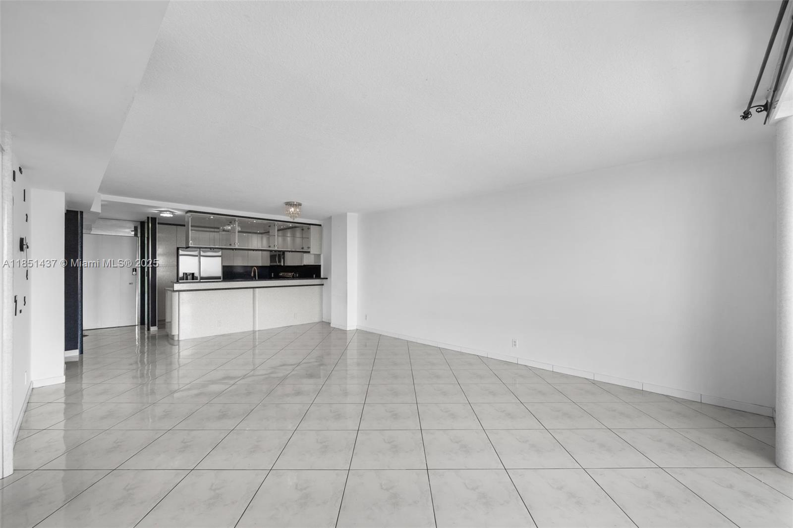 Photo of 427 Golden Isles Dr #12D, Hallandale Beach, Florida, 33009 -