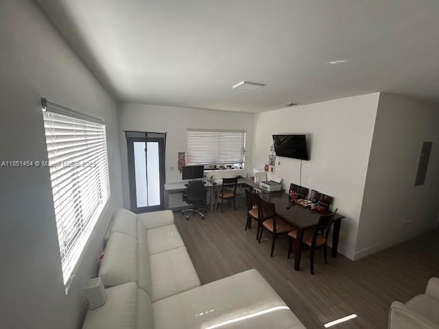 Ver detalles / 2128 sq. ft. $ 2025-08-02 0 foto