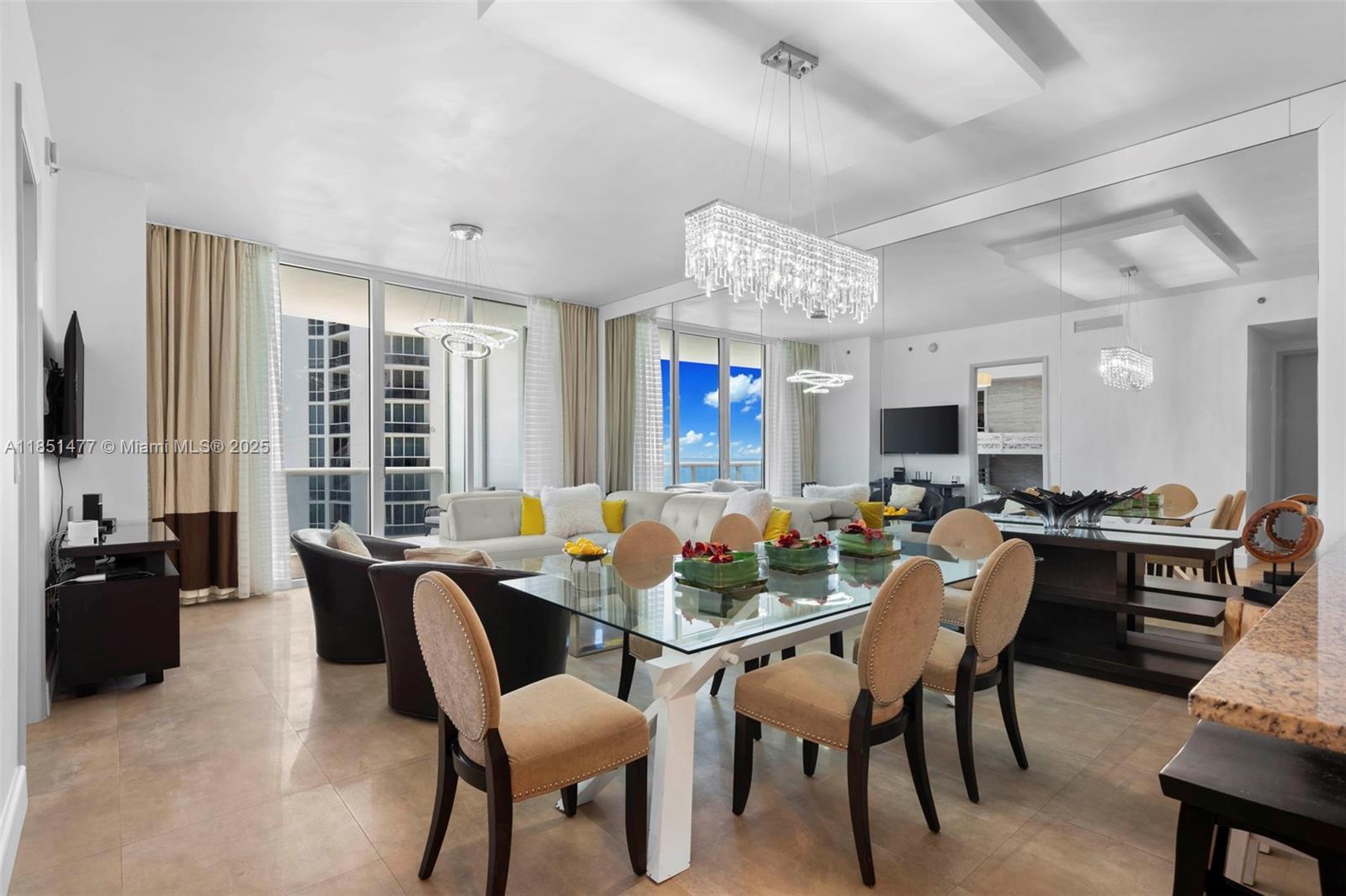 See details 1502 3 / 4 1979 sq. ft. $ 2025-08-02 0 Photo