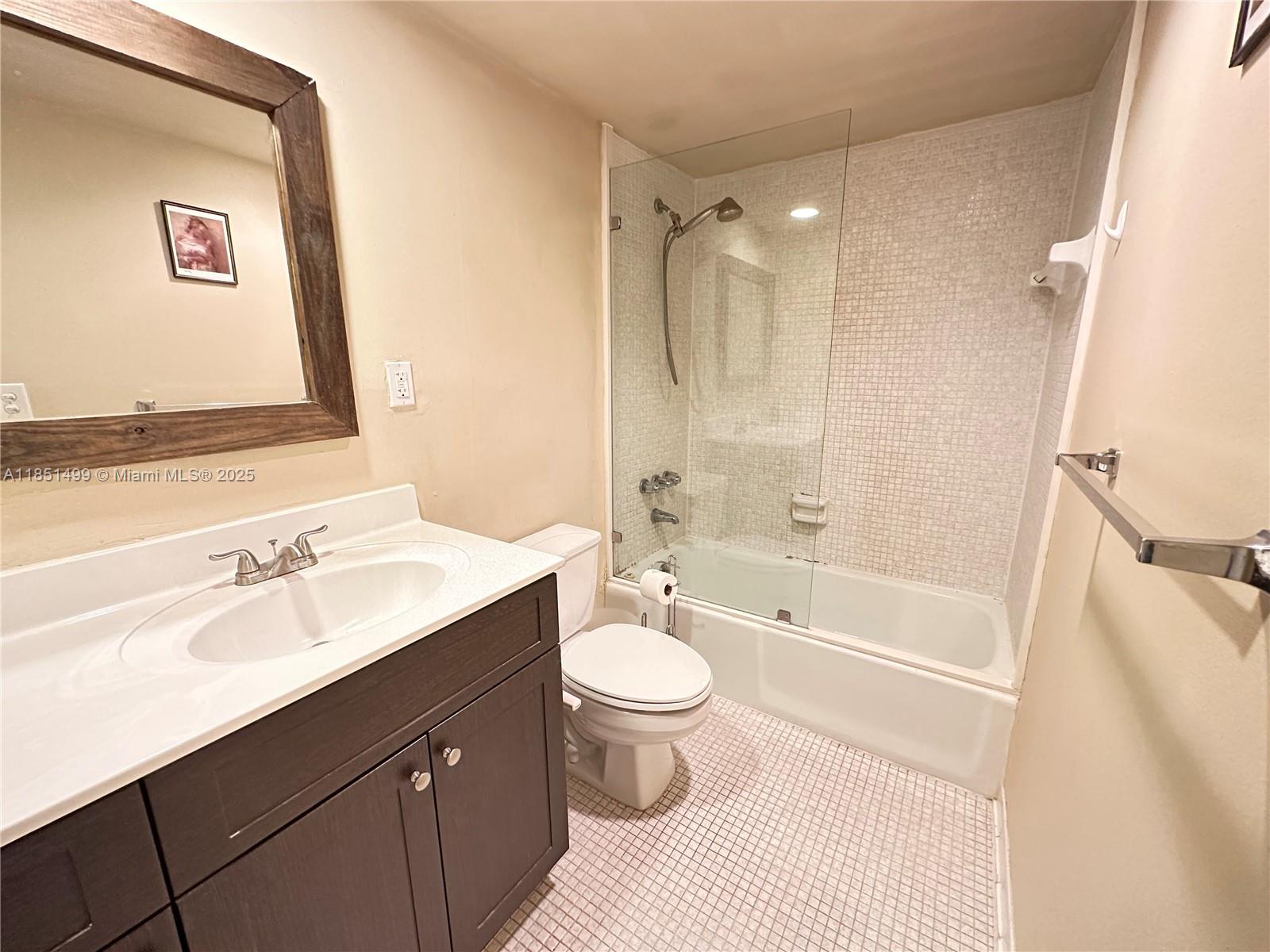 Photo of 19390 Collins Ave  #1401, Sunny Isles Beach, Florida, 33160 - master bathroom