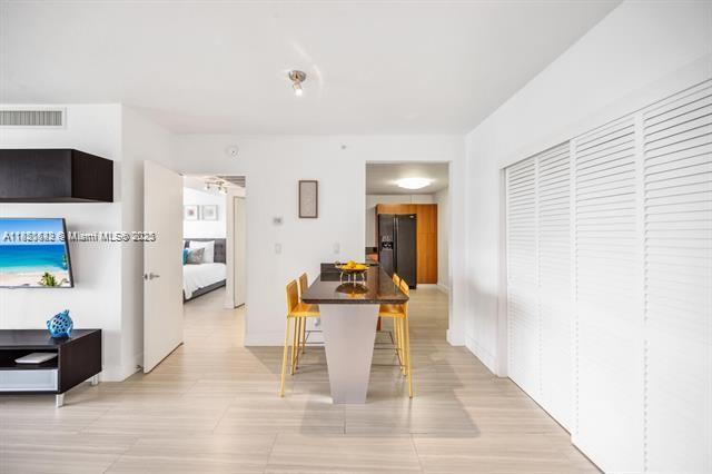 Photo of 3001 Ocean Dr #433, Hollywood, Florida, 33019 -