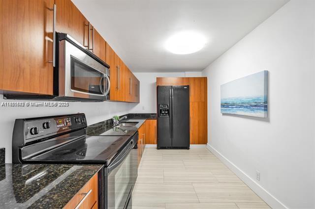 Photo of 3001 Ocean Dr  #433, Hollywood, Florida, 33019 - 