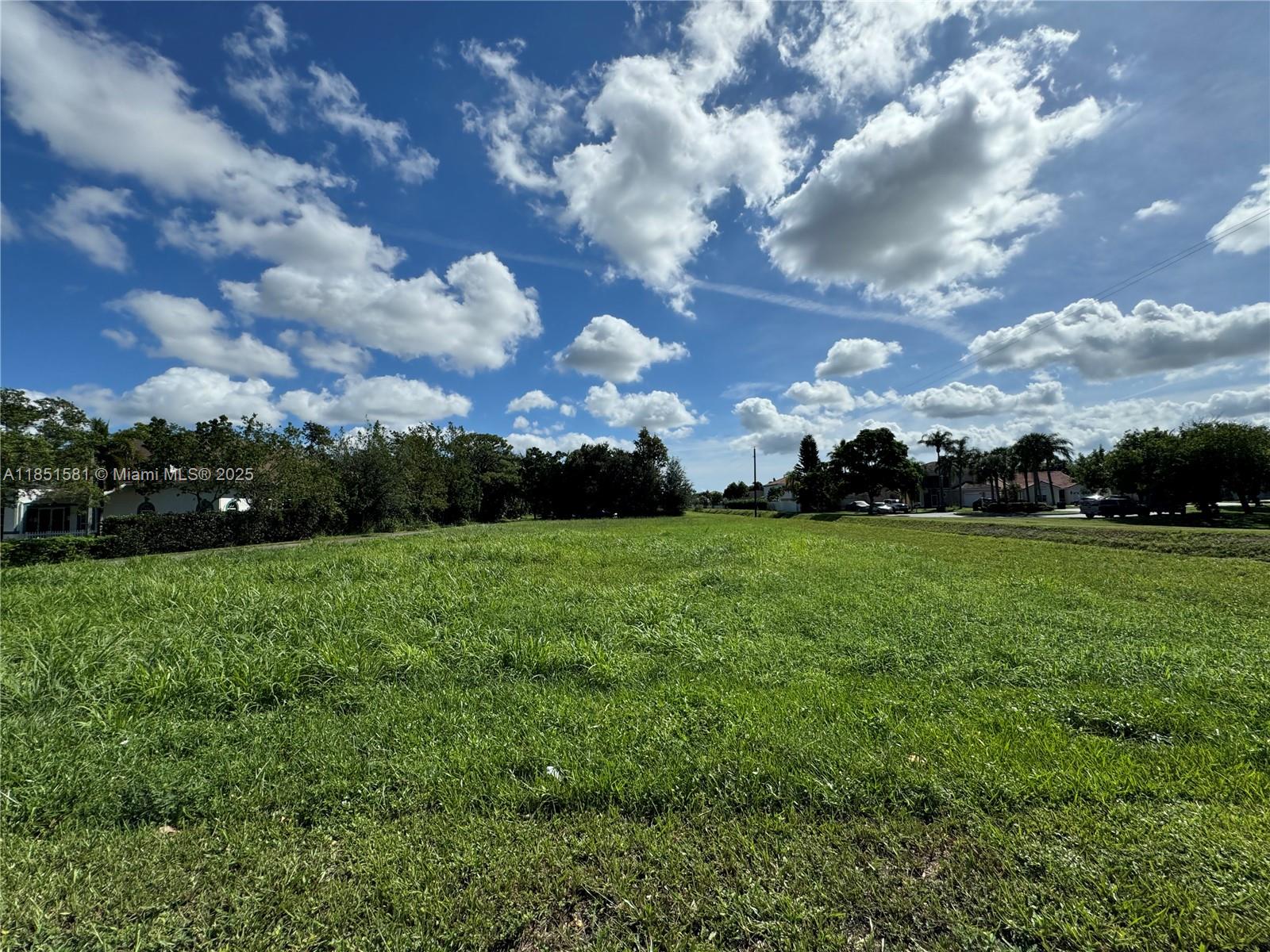 See details / sq. ft. $ 2025-08-02 0 Photo