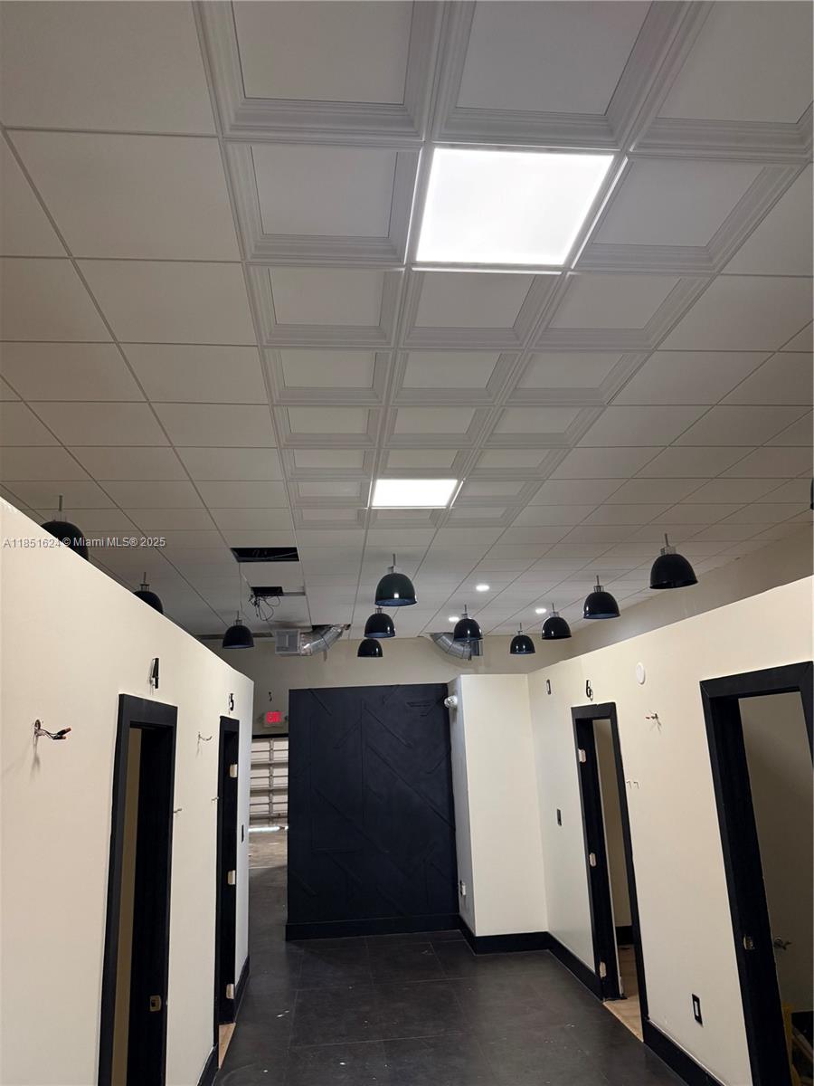 B1  /   sq. ft. $ 2025-08-02 0 Photo