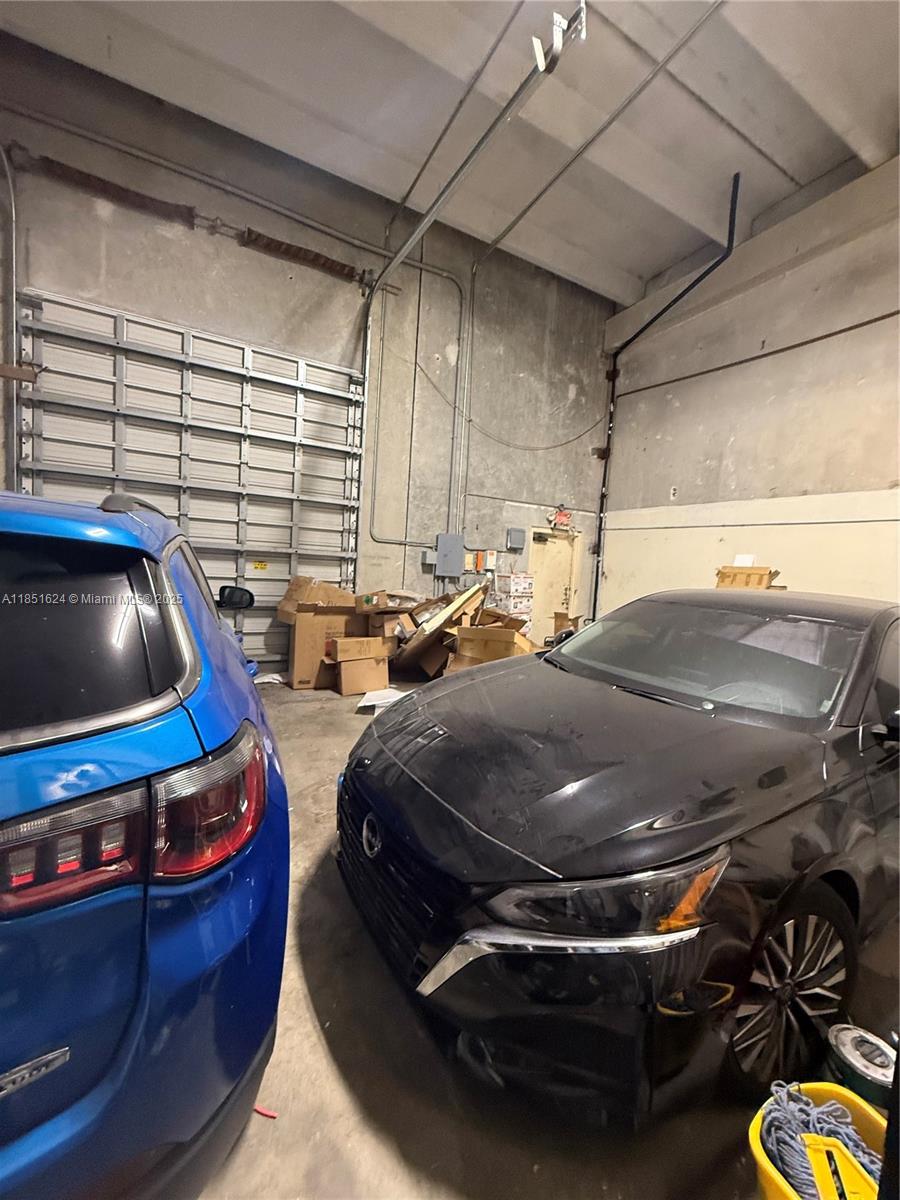B1  /   sq. ft. $ 2025-08-02 0 Photo