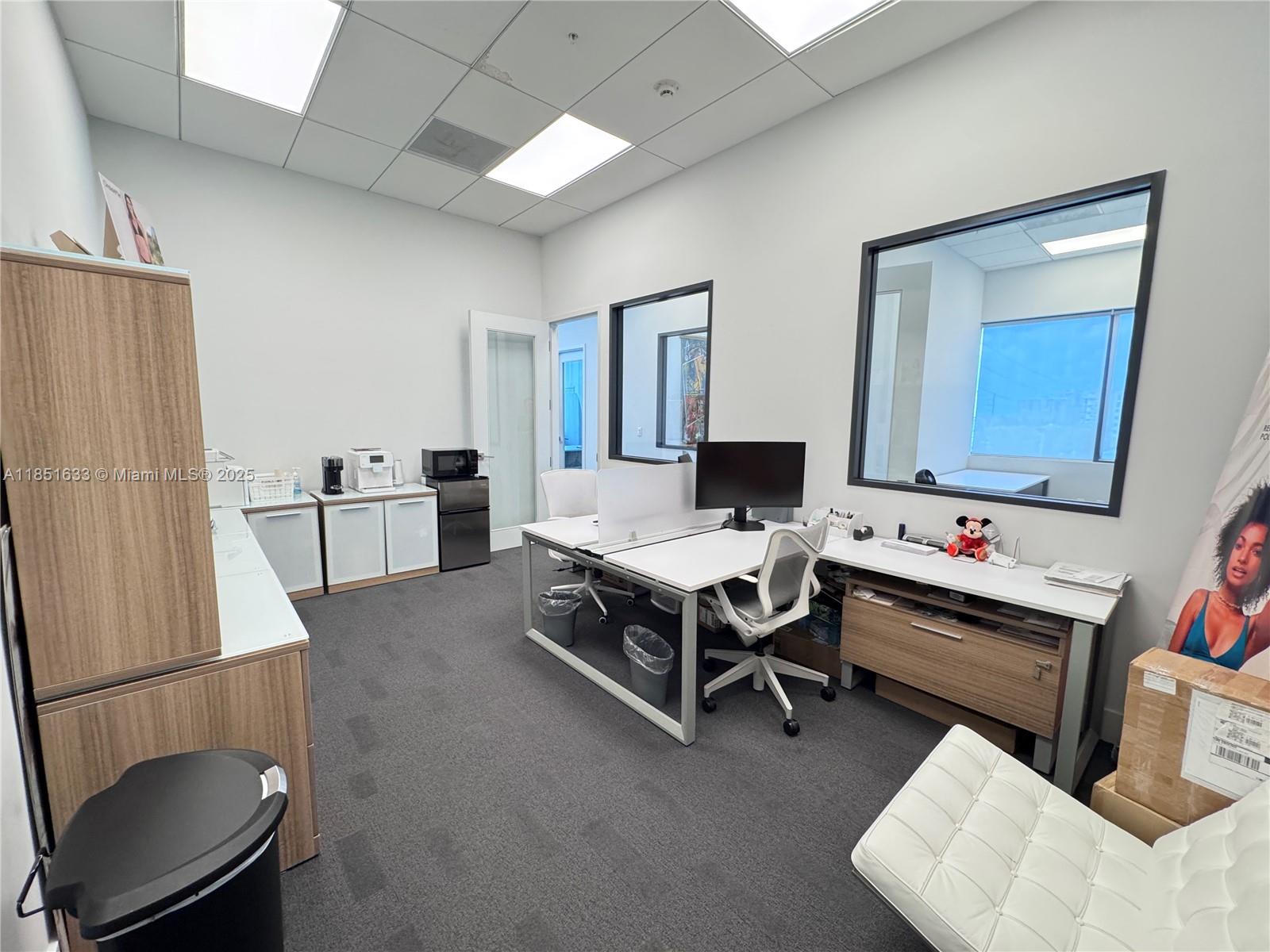 402  /   sq. ft. $ 2025-08-02 0 foto