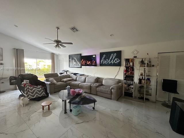 10000 3 / 2 1461 sq. ft. $ 2026-01-05 0 foto