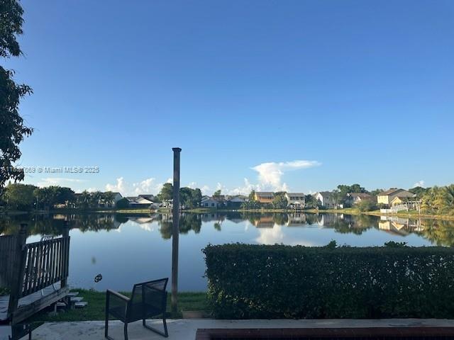 10000 3 / 2 1461 sq. ft. $ 2026-01-05 0 foto