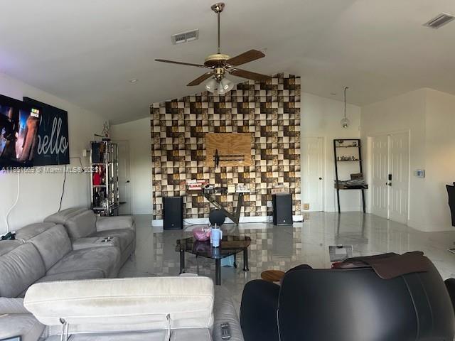 10000 3 / 2 1461 sq. ft. $ 2026-01-05 0 foto