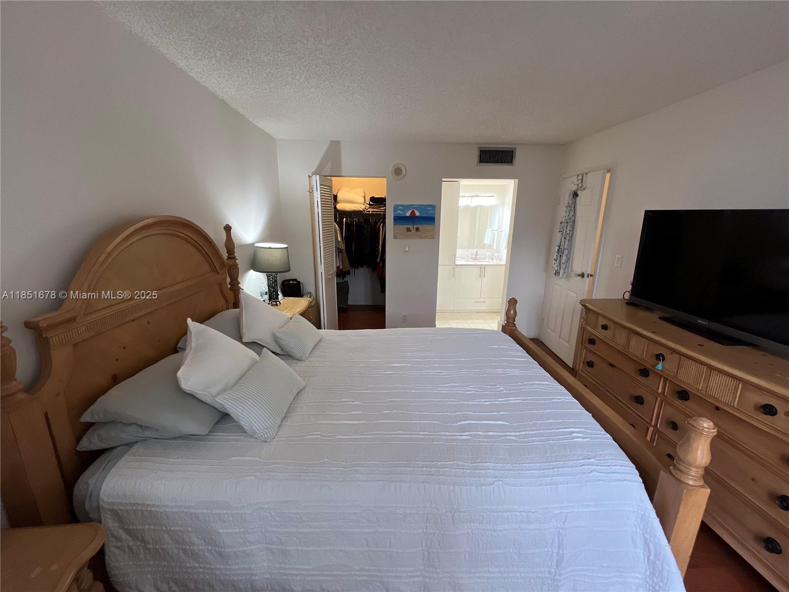 Photo of 16909 Bay Rd  #707, Sunny Isles Beach, Florida, 33160 - 