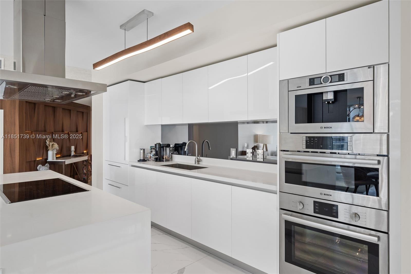 Ver detalles 4-902 3 / 4 1892 sq. ft. $ 2025-08-03 0 foto